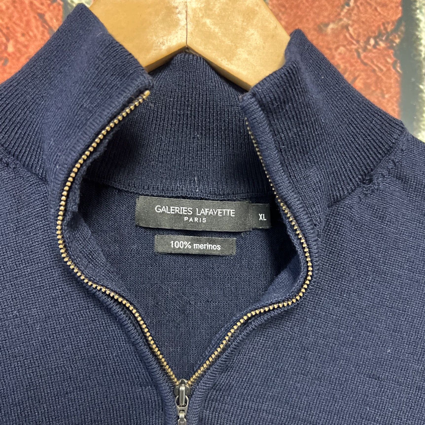 Vintage Galeries Lafayette Pullover Sweater Merino Wool Mens Blue XL Slim Knit Zipper 1/4 Zip Collared 26" Long Sleeve Size US XL / EU 56 / 4 - 2 Thumbnail