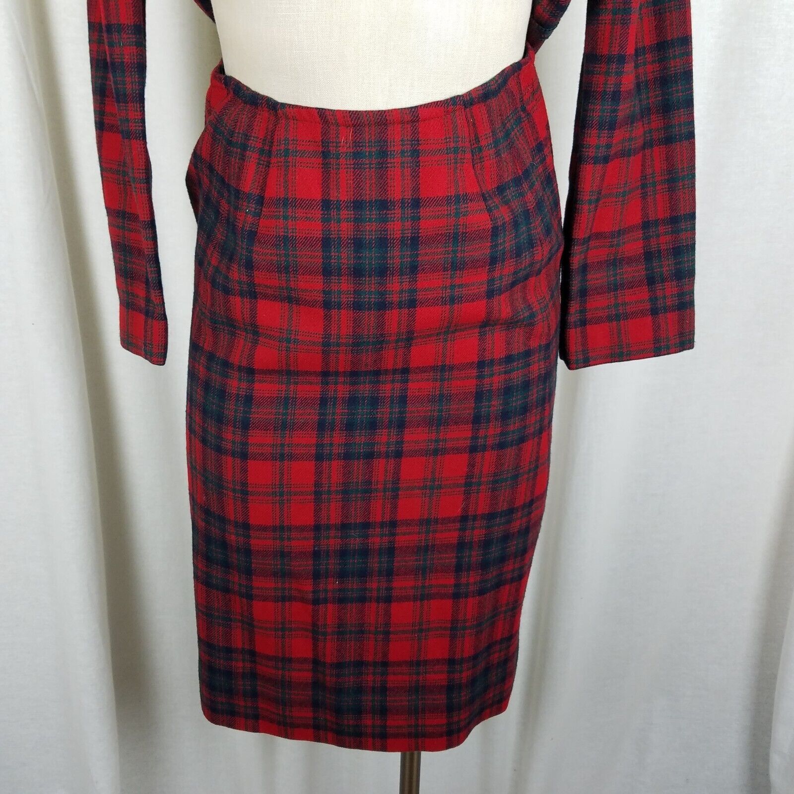Pendleton Vtg Pendleton Calgary Wool Plaid Blazer Jacket Skirt Suit 8 Size M / US 6-8 / IT 42-44 - 6 Thumbnail