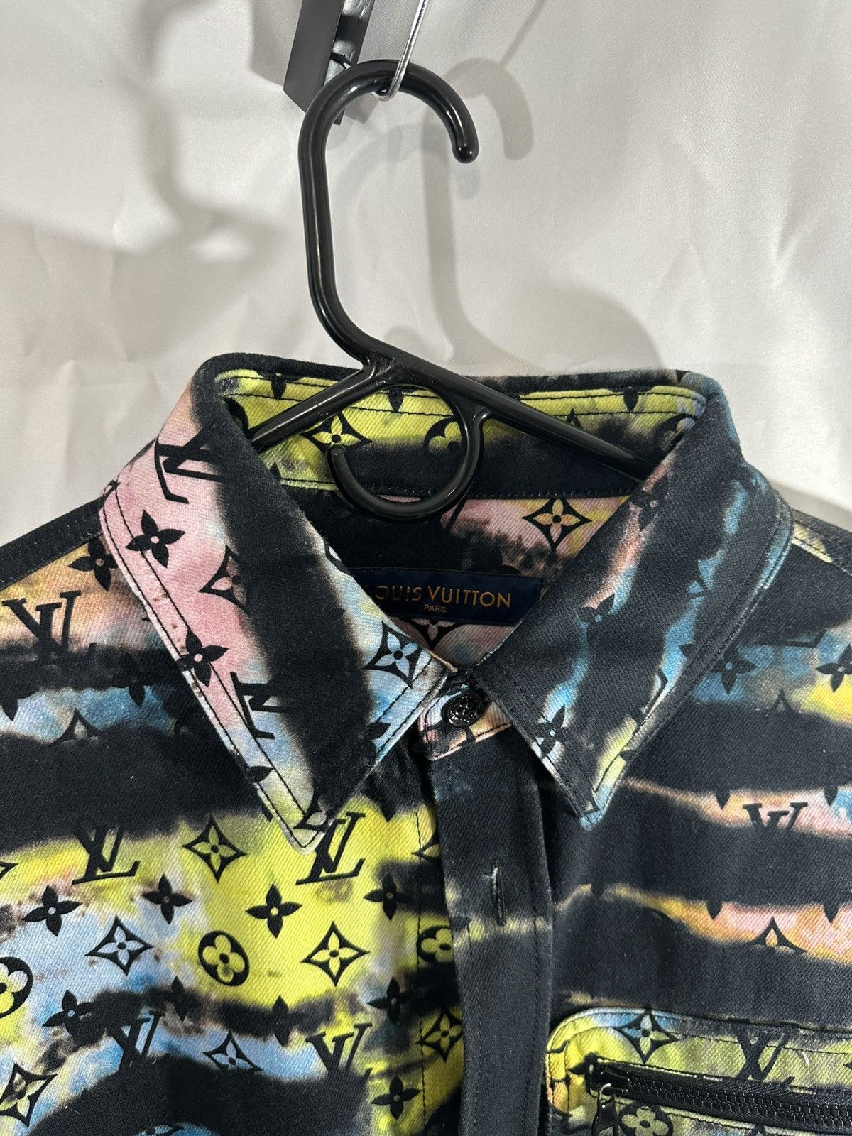 Louis Vuitton Louis Vuitton Shirt Size US L / EU 52-54 / 3 - 6 Thumbnail