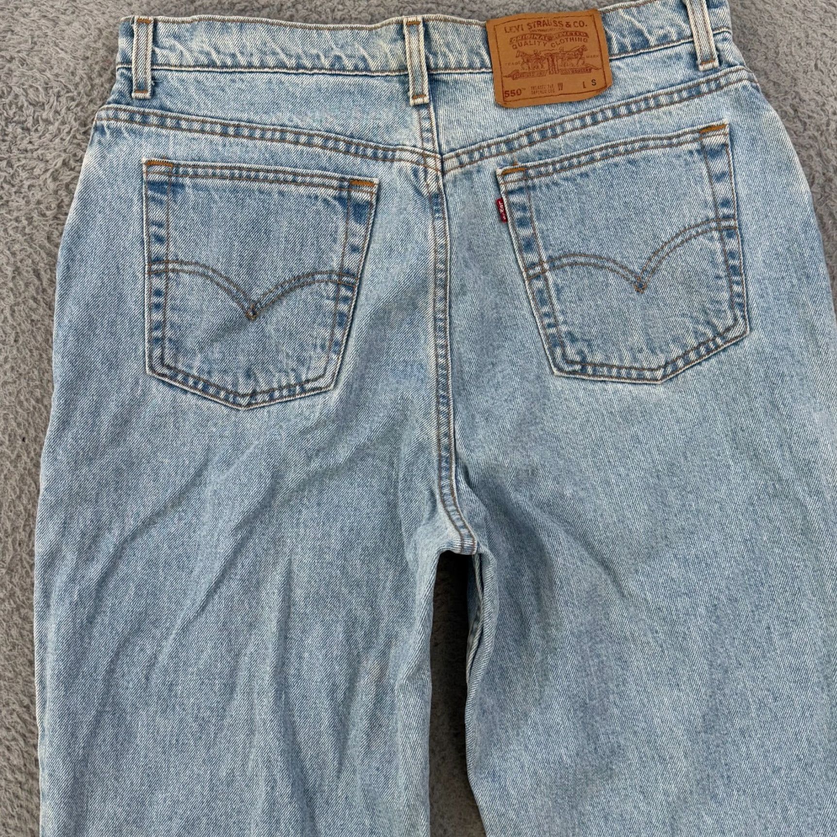 Levi's VINTAGE Levi's 550 Jeans Womens 16 Blue Tapered Leg 90s Relaxed Fit 34x31 Denim Size 38" / US 16 / IT 52 - 6 Thumbnail