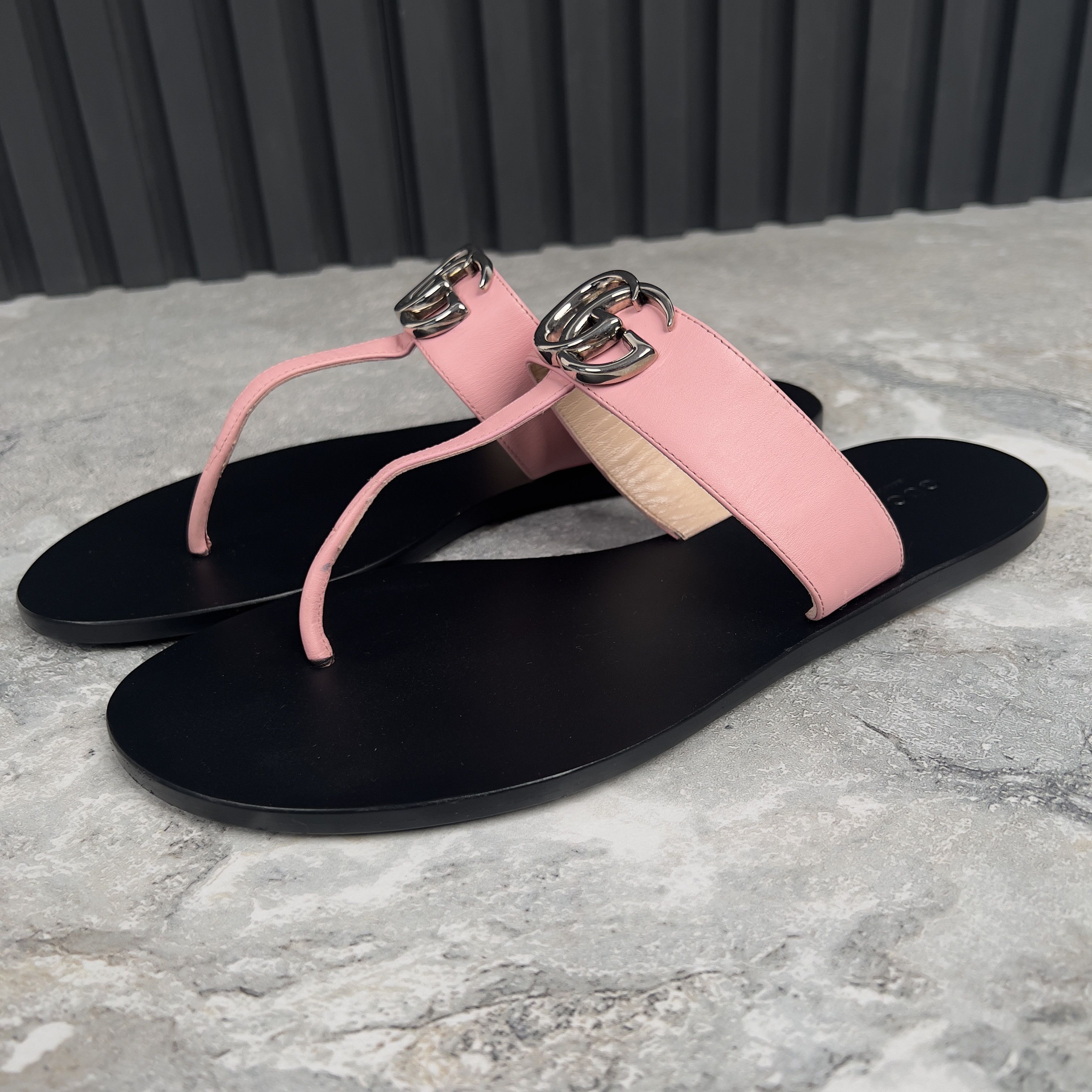 Gucci GUCCI Double GG Buckle Marmont Thong Sandal Leather Size US 9.5 / IT 39.5 - 3 Thumbnail
