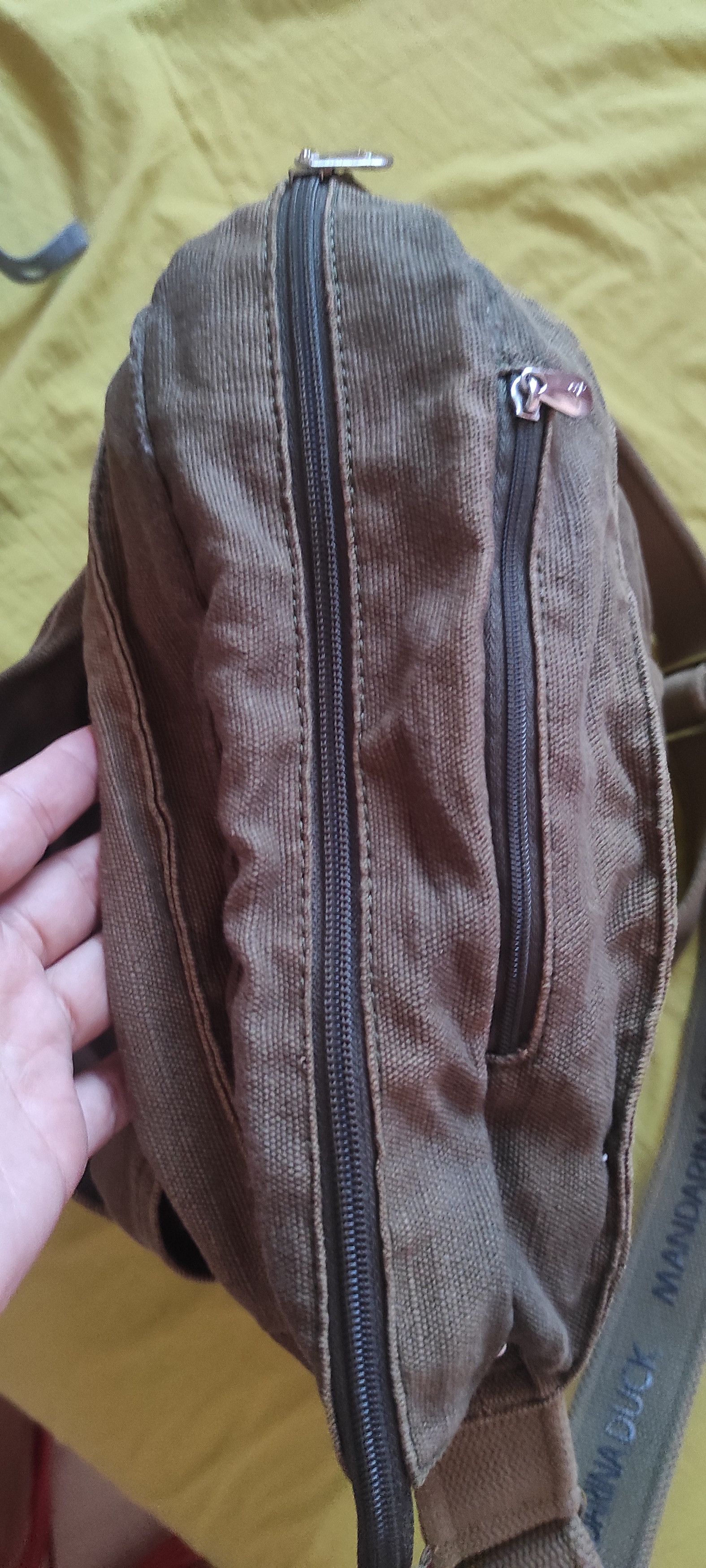 Mandarina Duck × Vintage Mandarina Duck Olivre Green Army Textured Crossbody Bag Size ONE SIZE - 14 Thumbnail