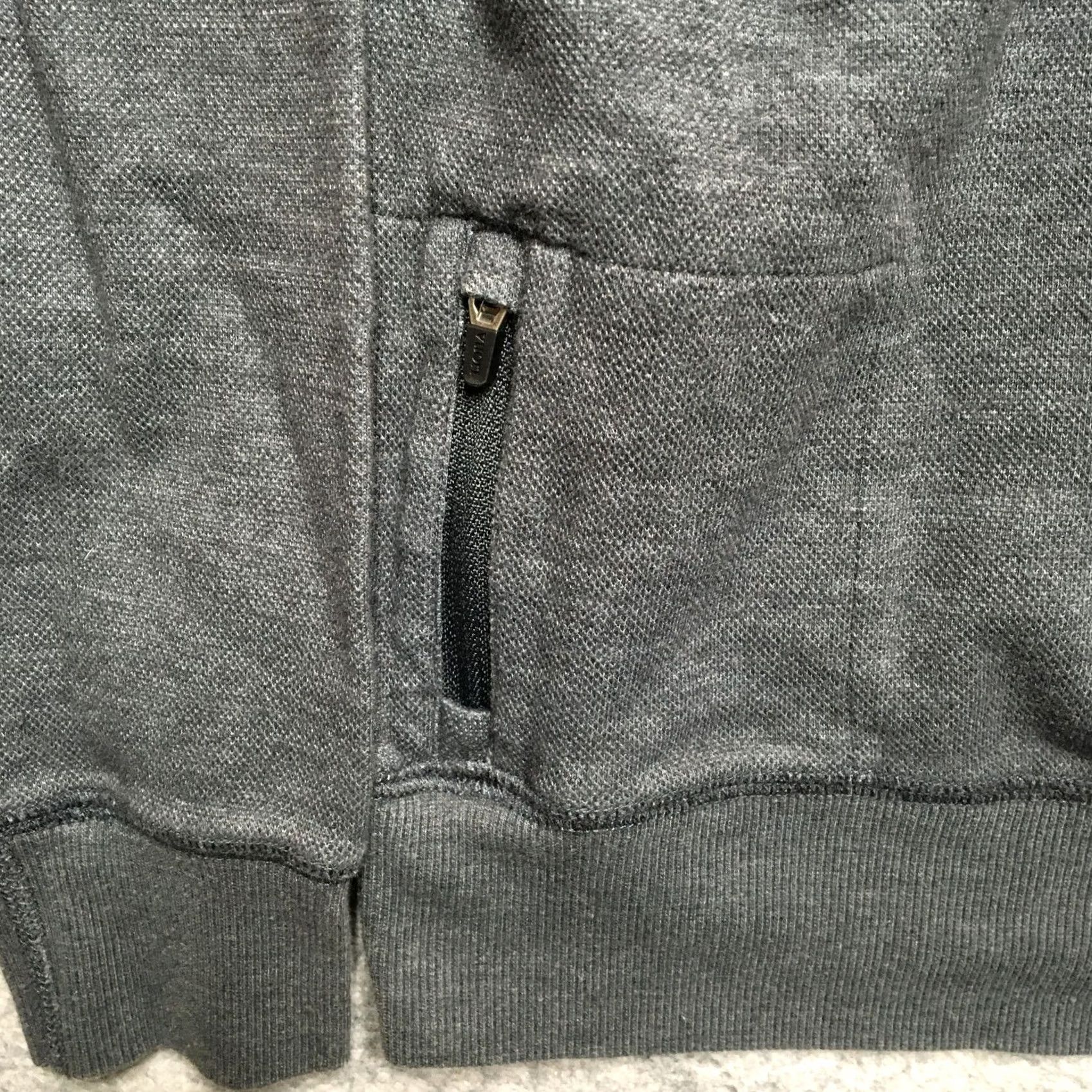 Vuori Vuori Sweatshirt Men Small Blue Crewneck Pullover Pockets Zipper Logo Regular Fit Winter Vintage: No Size US S / EU 44-46 / 1 - 5 Thumbnail