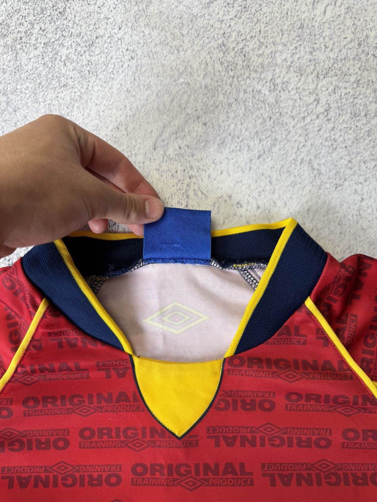 Umbro Vintage Umbro Original Training Product Shirt Mens Crew Size US XL / EU 56 / 4 - 13 Thumbnail