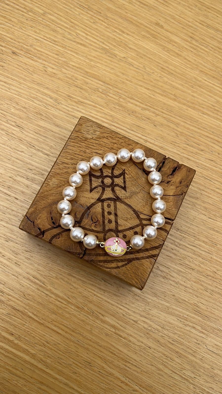 Vivienne Westwood o1f1d3z1025 Size: OS / Loelia Pearl Bracelet - W1 Size ONE SIZE - 2 Thumbnail