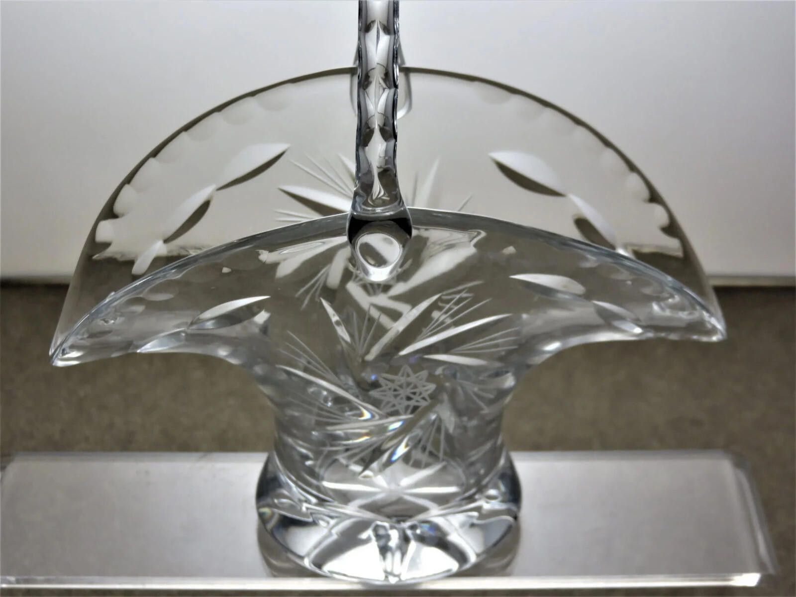 Other Vintage Lead Crystal "Pinwheel" Cut Basket 8" Size ONE SIZE - 3 Thumbnail
