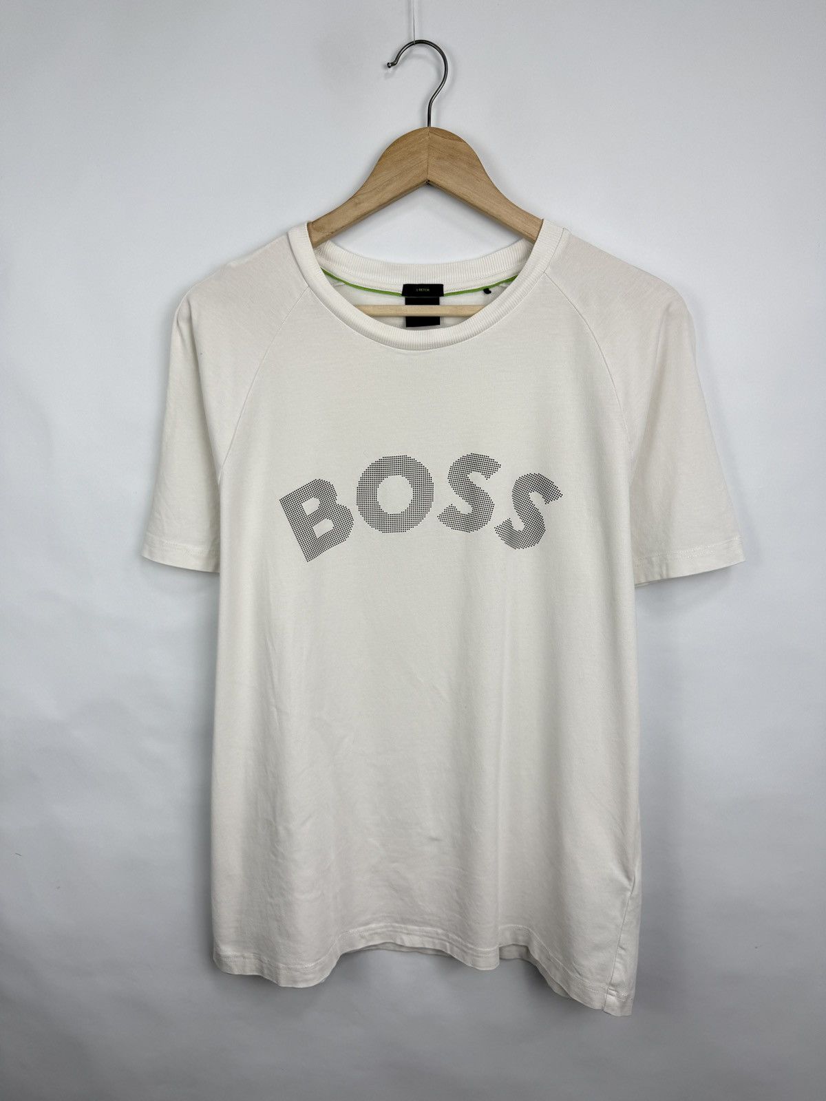 Hugo Boss 🇮🇹 Hugo Boss Luxury Classic T-Shirt Retro Rare Hype Y2K Size US L / EU 52-54 / 3 - 2 Thumbnail