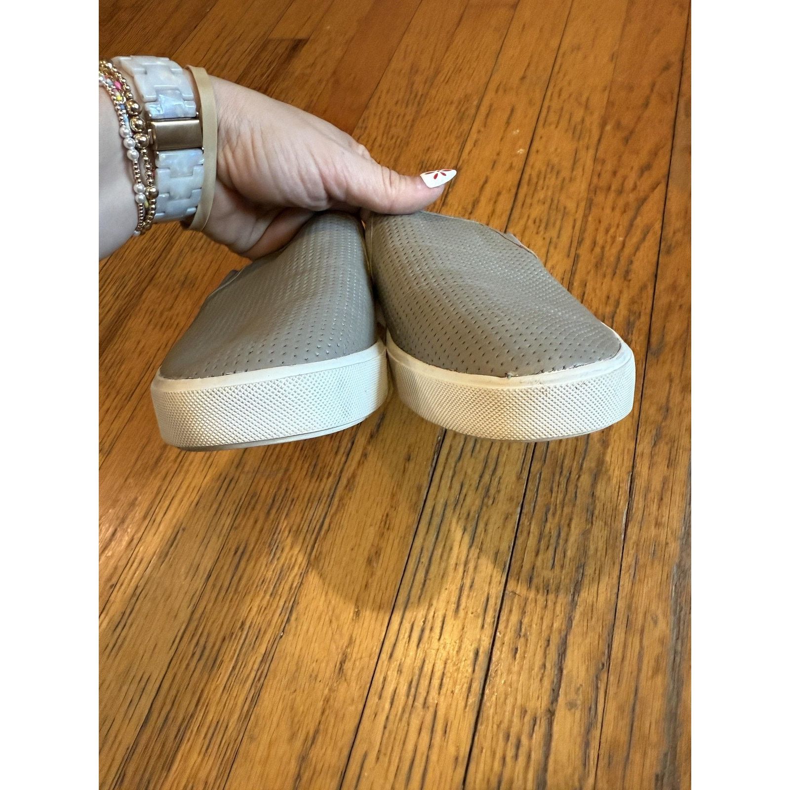 Vince Vince Shoes Size 9.5 Gray Perforated Slip On Leather Casual Size US 9.5 / IT 39.5 - 6 Thumbnail
