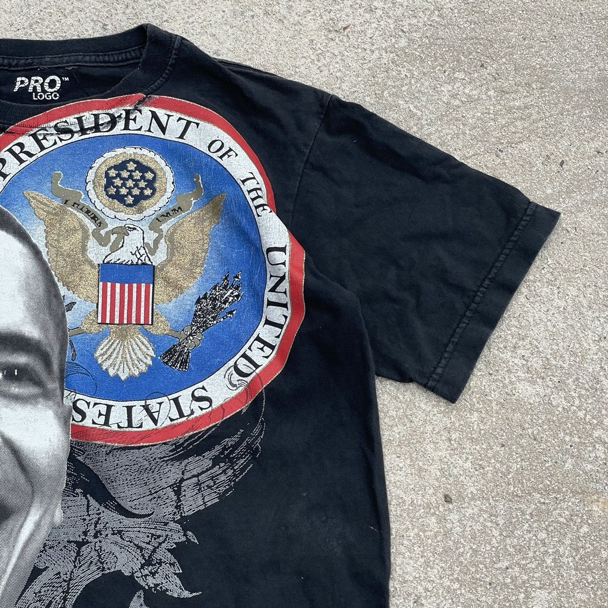 Vintage “BARACK OBAMA” PEESIDENT OVERPRINT TSHIRT Size US M / EU 48-50 / 2 - 2 Thumbnail