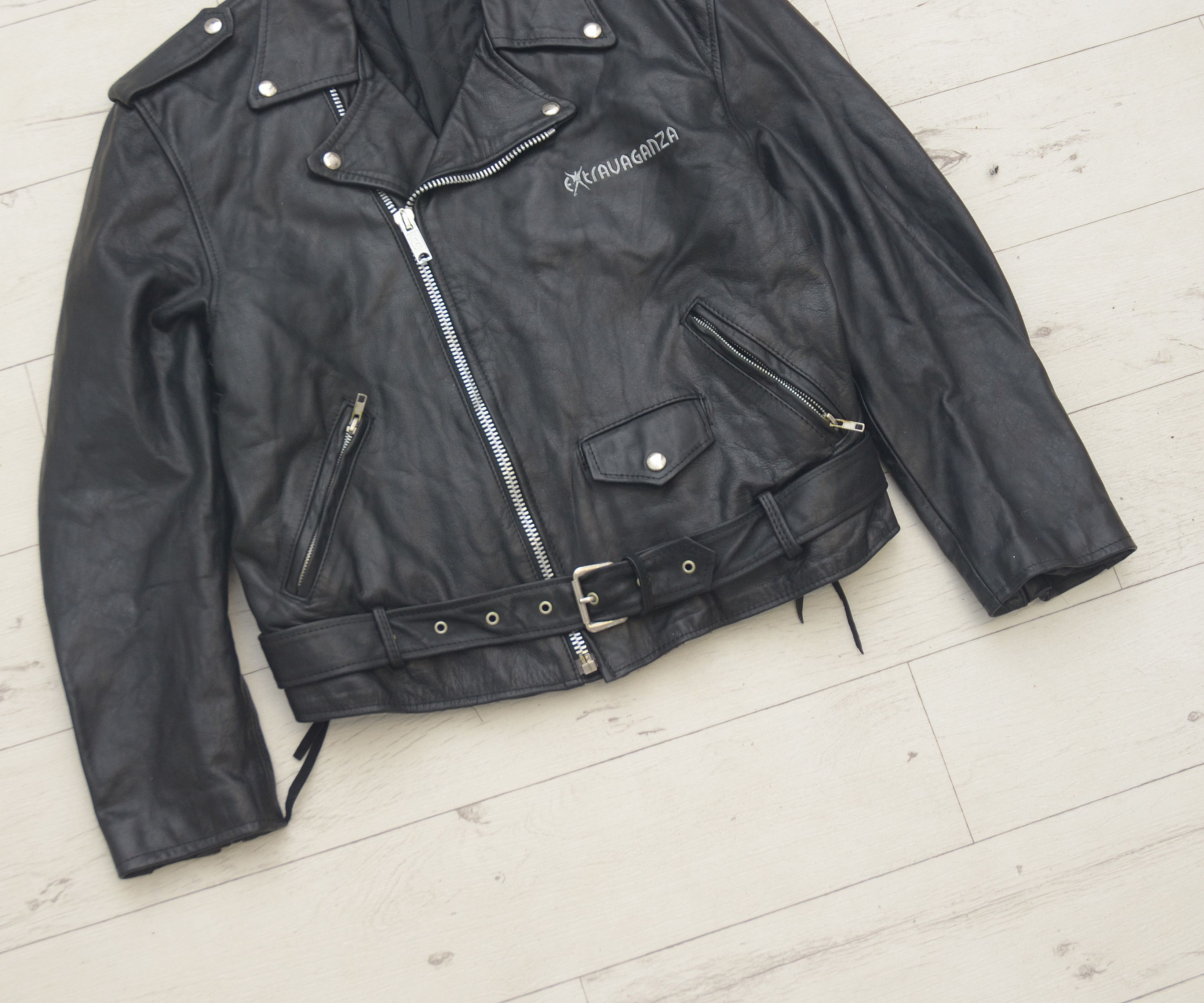 Vintage VINTAGE Made in France BLACK MOTORCYCLE LEATHER BIKER JACKET Size US M / EU 48-50 / 2 - 3 Thumbnail