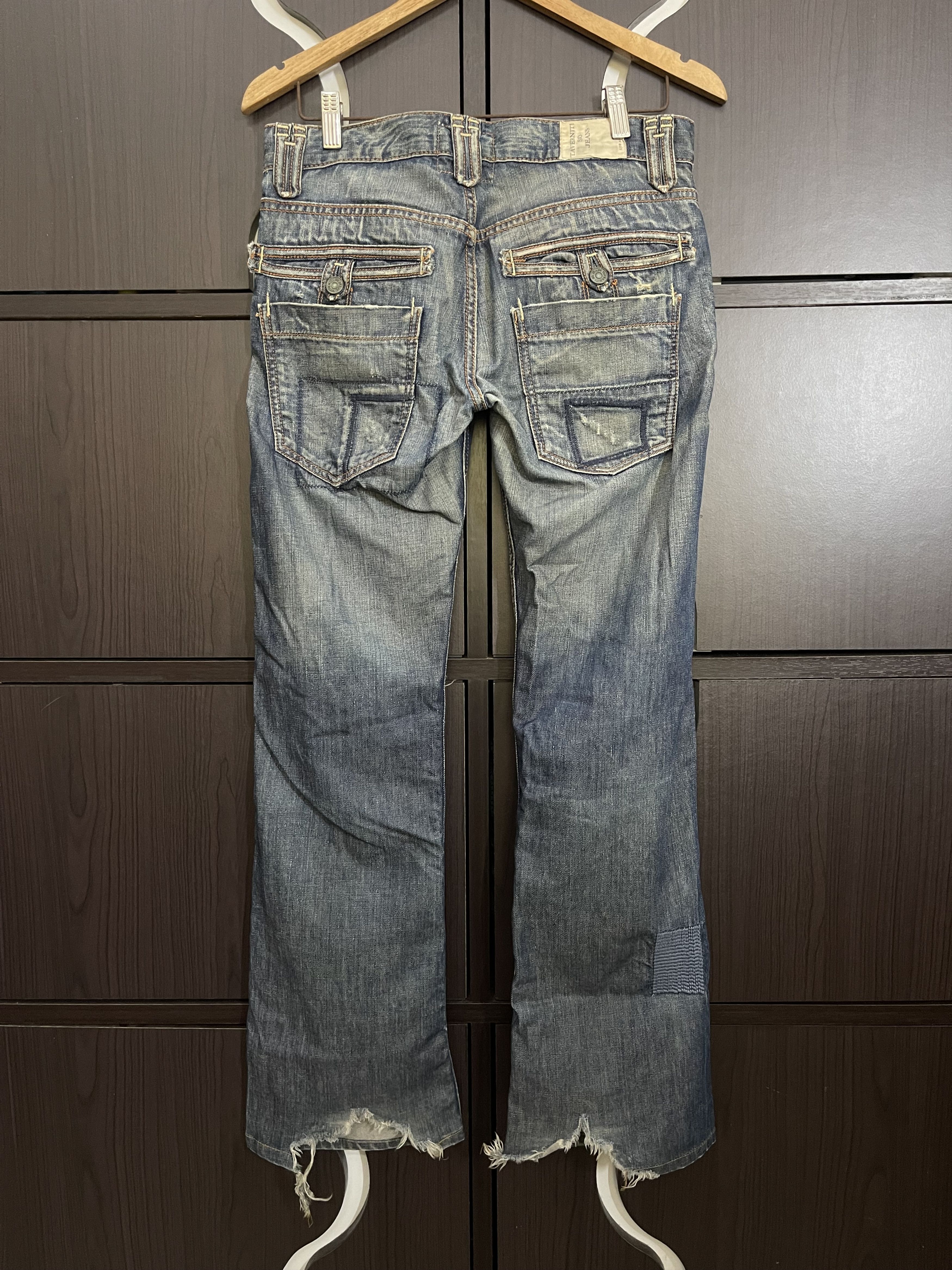 Tavernity So Jeans Distressed Flared Denim