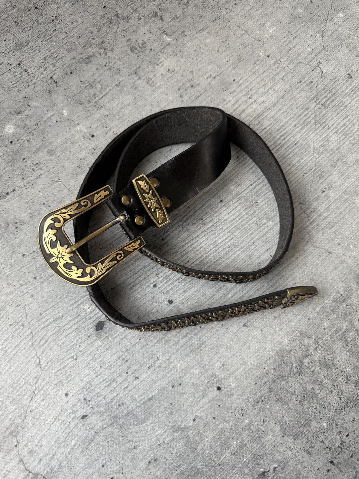 Vintage Vintage Avant Garde Big Logo Metal Button Y2K Belt Size ONE SIZE - 5 Thumbnail