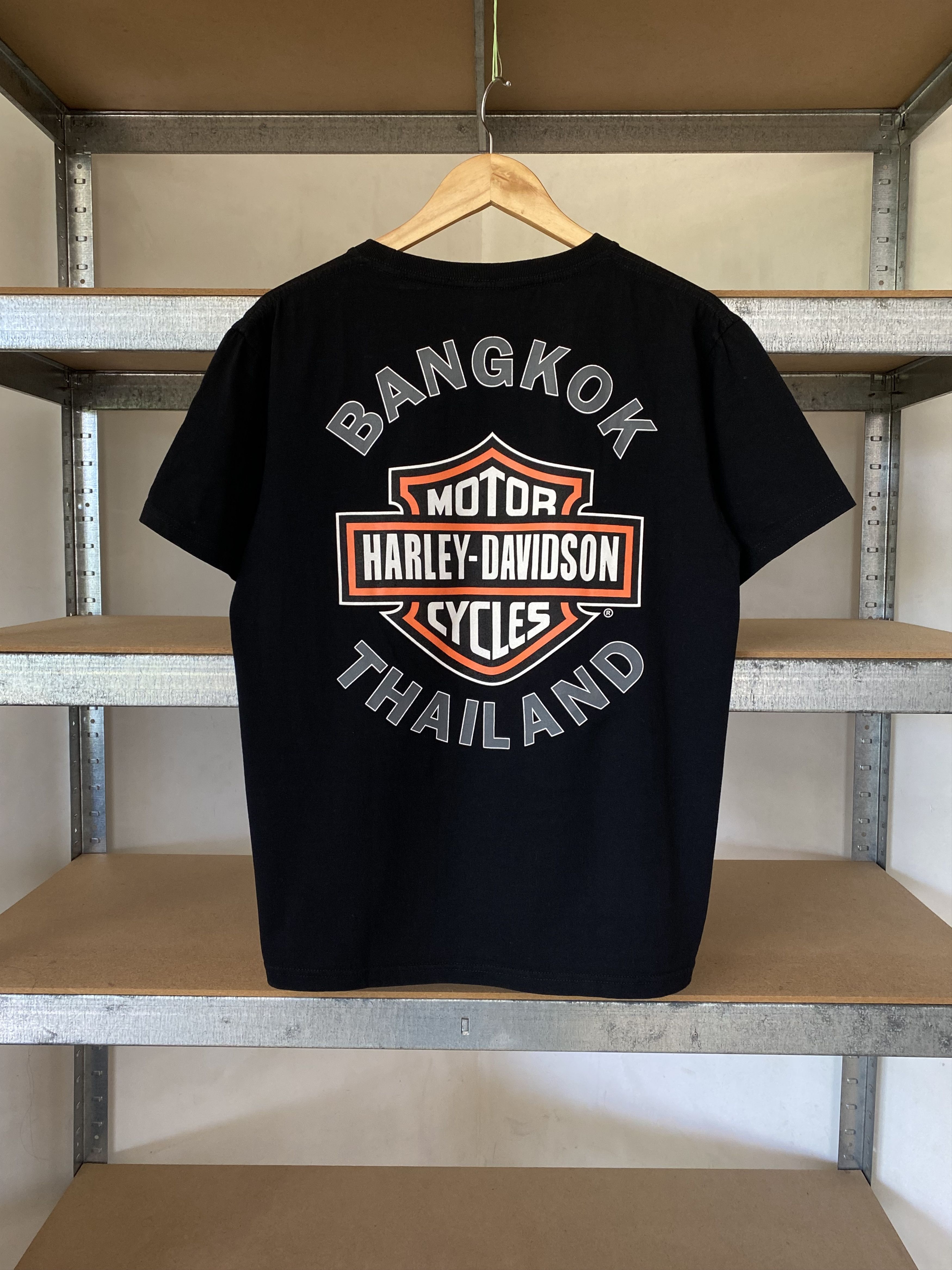 Harley Davidson Harley Davidson Bangkok Thailand Vintage Black Tee Size US L / EU 52-54 / 3 - 1 Thumbnail