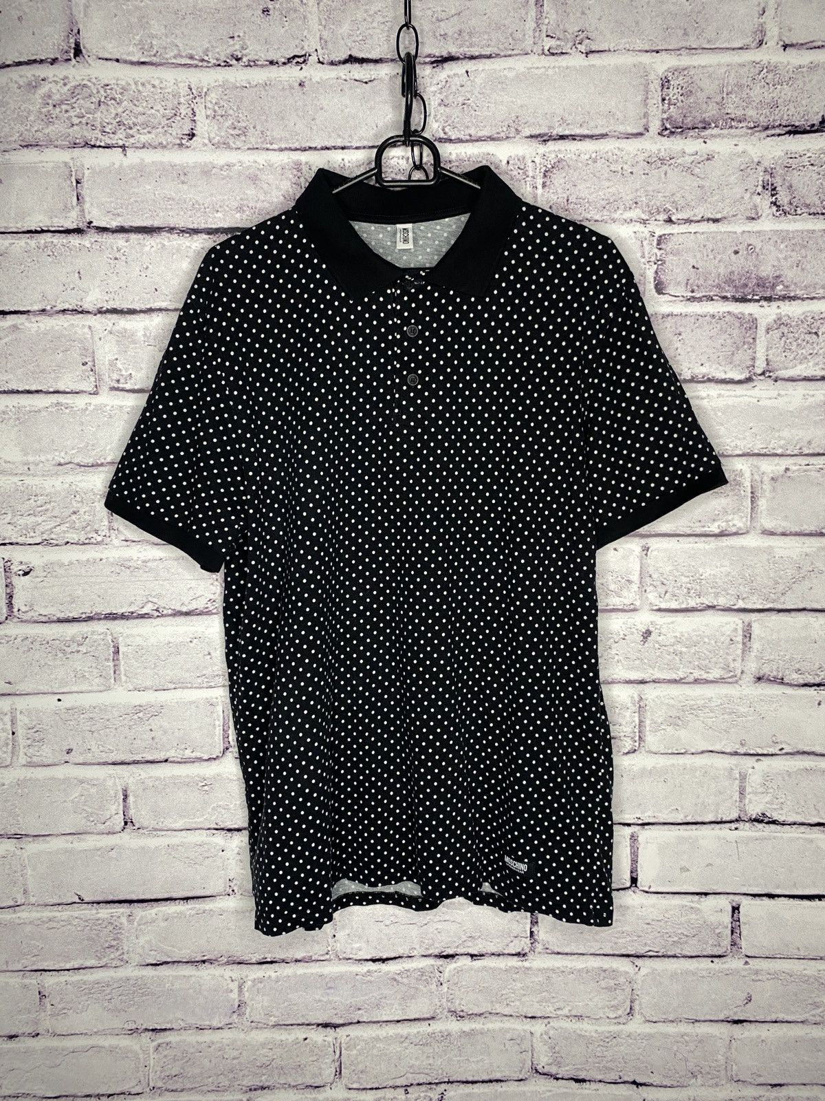 Moschino MENS Moschino polos vintage luxury made in Italy Size US L / EU 52-54 / 3 - 1 Thumbnail