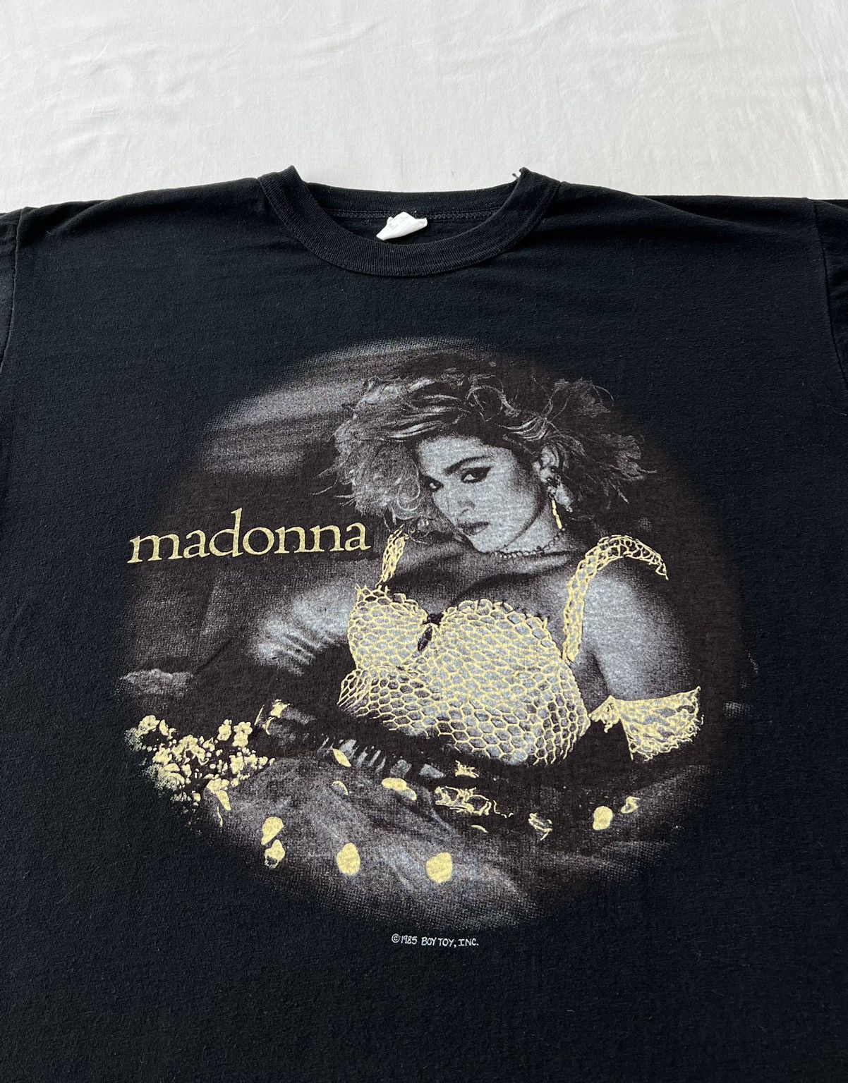 Band Tees Vintage 1985 Madonna Pop Rock Music 80s Black T-shirt Size US L / EU 52-54 / 3 - 4 Thumbnail