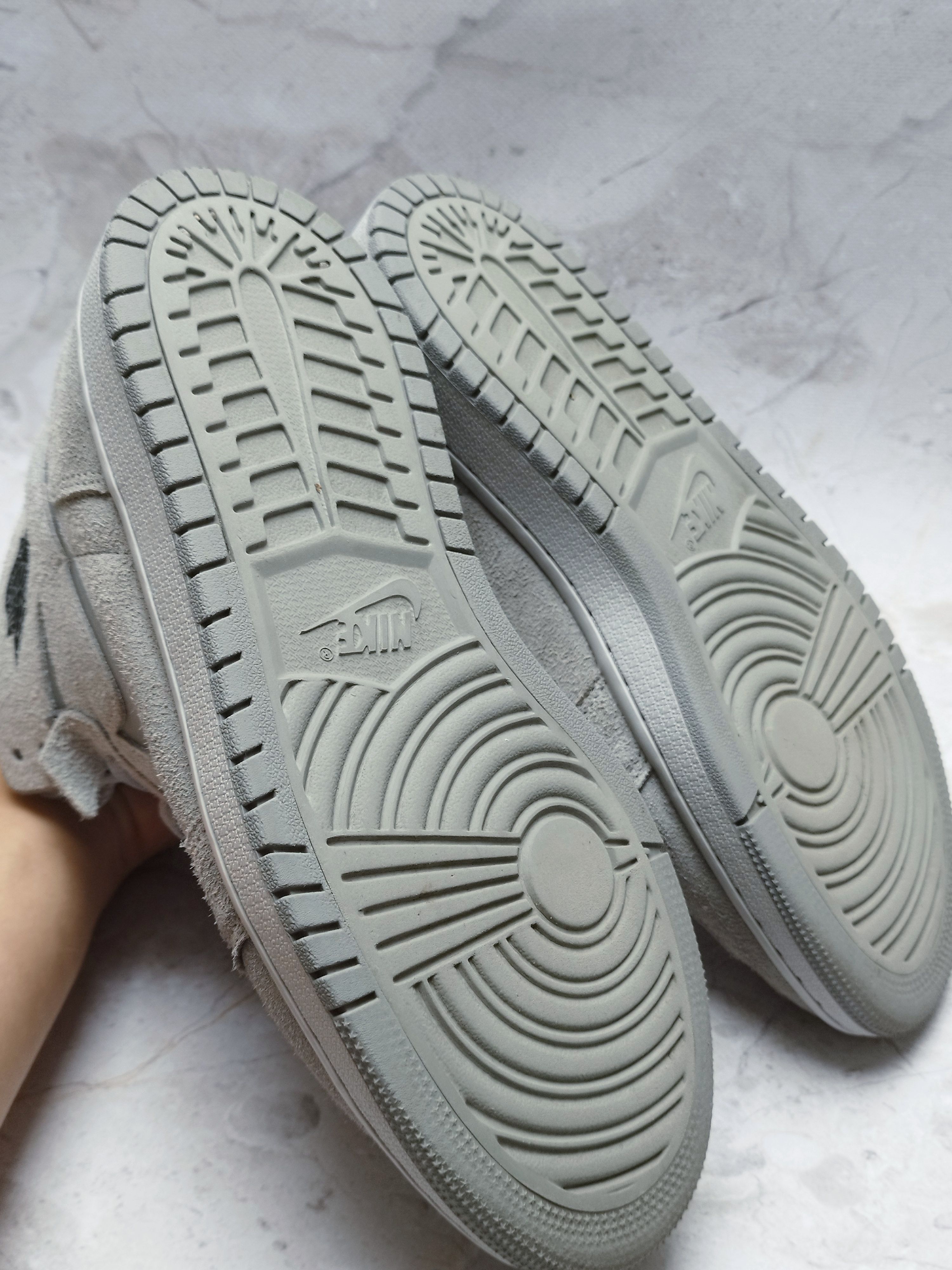 Jordan Brand Nike Jordan 1 Mid Zoom CMFT Grey Fog OG Size US 8.5 / EU 41-42 - 15 Thumbnail
