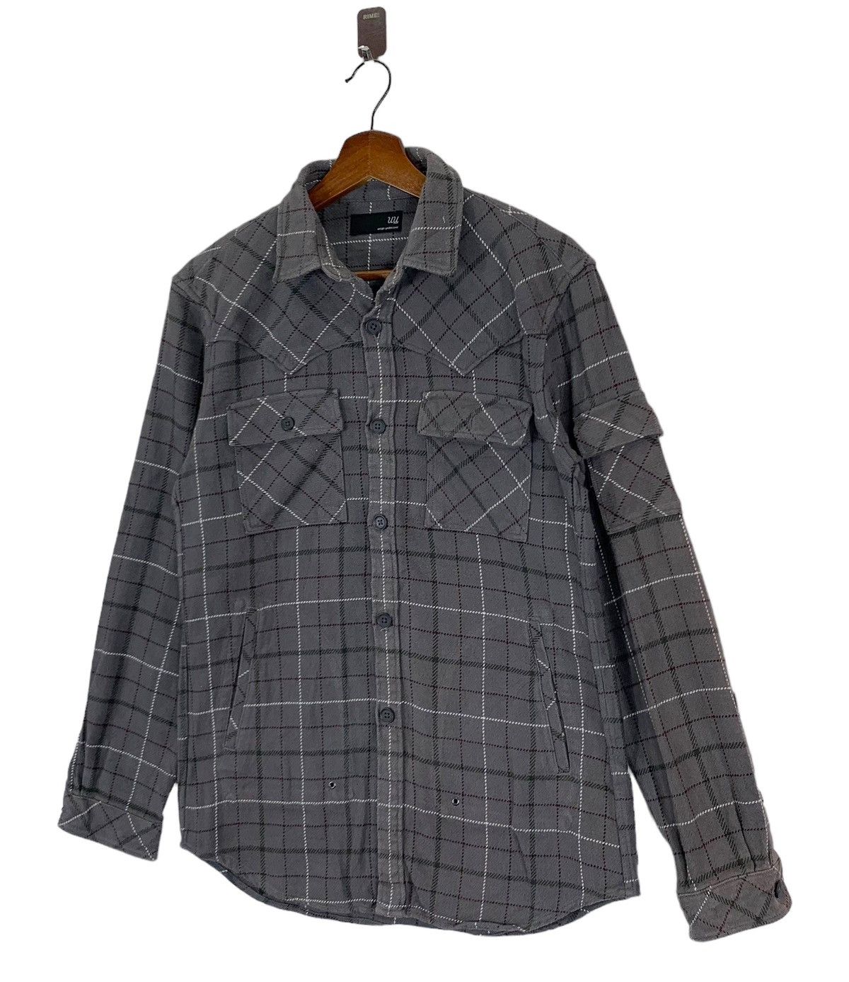 Undercover × Uniqlo 🔥🔥UNDERCOVER X UNIQLO TARTAN FLANNEL Size US S / EU 44-46 / 1 - 2 Thumbnail