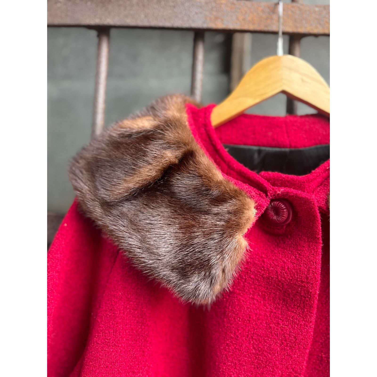 Vintage 50s Stevens Hockanum Topaz Red Genuine Fur Collar Coat Large Size L / US 10 / IT 46 - 9 Thumbnail
