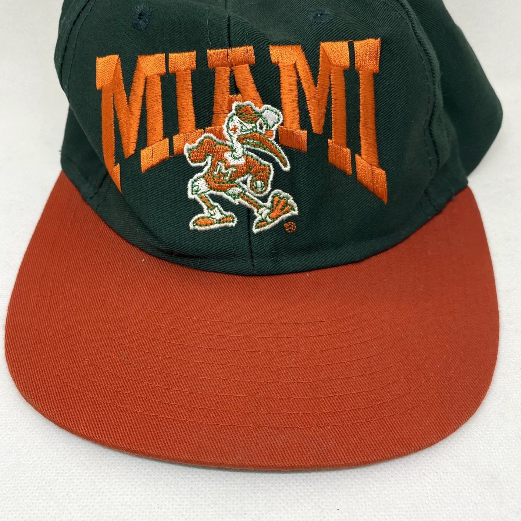 NCAA VINTAGE University of Miami Hat Cap Hurricanes Canes NCAA Snapback Baseball Cap Men's Adjustable Green 90s Logo Size ONE SIZE - 2 Thumbnail