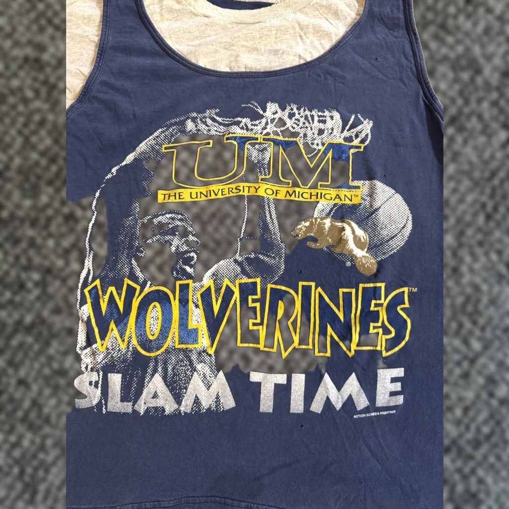 Vintage VINTAGE 90s University Of Michigan Wolverines Basketball T Shirt L Blue Cotton Graphic Print Crew Neck Men Size US L / EU 52-54 / 3 - 1 Thumbnail