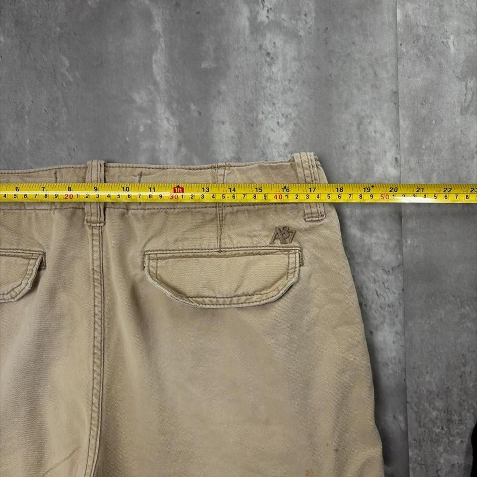 Aeropostale Y2K Beige Aeropostale Grunge Baggy Cargo Skater Shorts Size US 36 / EU 52 - 6 Thumbnail