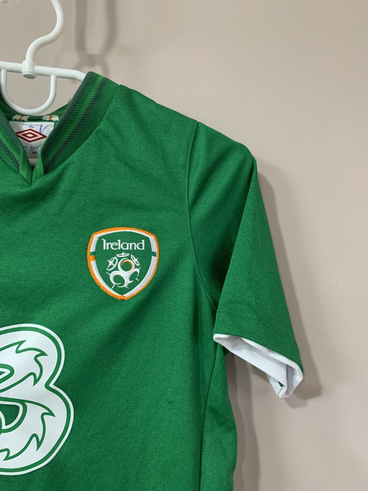 Umbro Republic of Ireland Home Football Shirt Umbro Soccer Jersey Size US XS / EU 42 / 0 - 4 Thumbnail