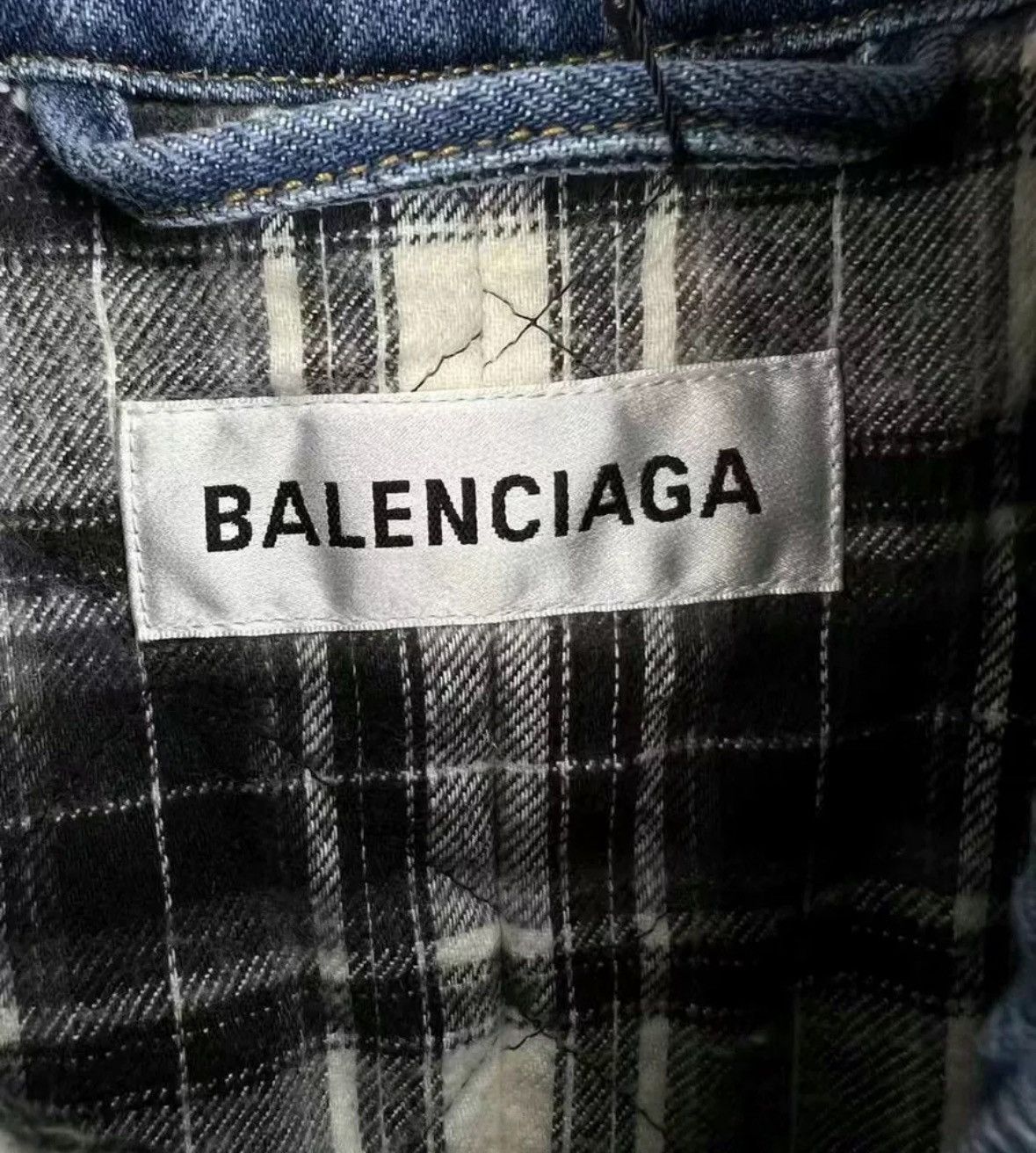 Balenciaga BALENCIAGA denim cotton jacket 2412-Nextarrow Size US S / EU 44-46 / 1 - 4 Thumbnail