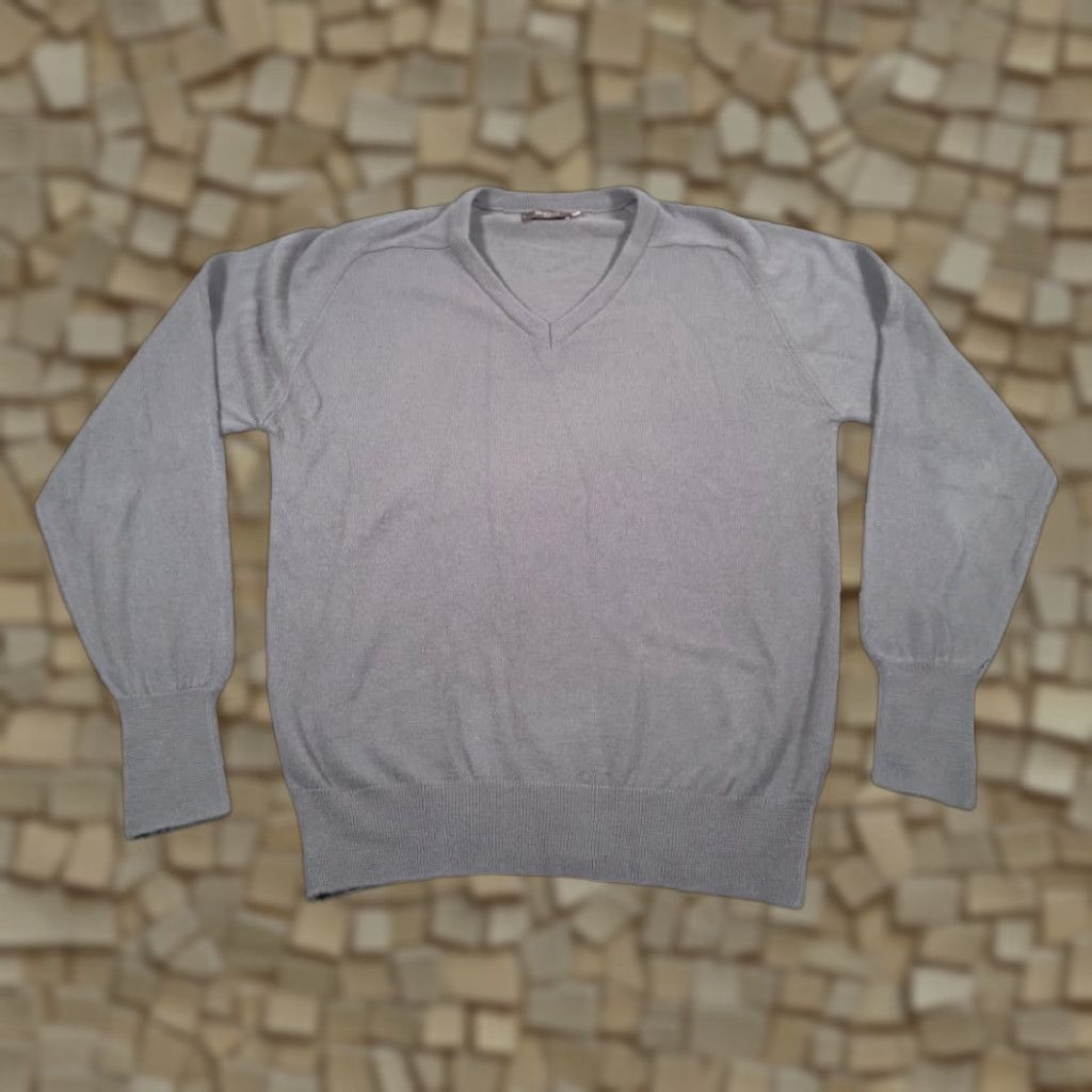 Harrods VINTAGE Harrod Sweater Shirt Mens Large Gray V-Neck Raglan Knit 80s Preppy Acrylic Knit Pullover Size US M / EU 48-50 / 2 - 1 Thumbnail