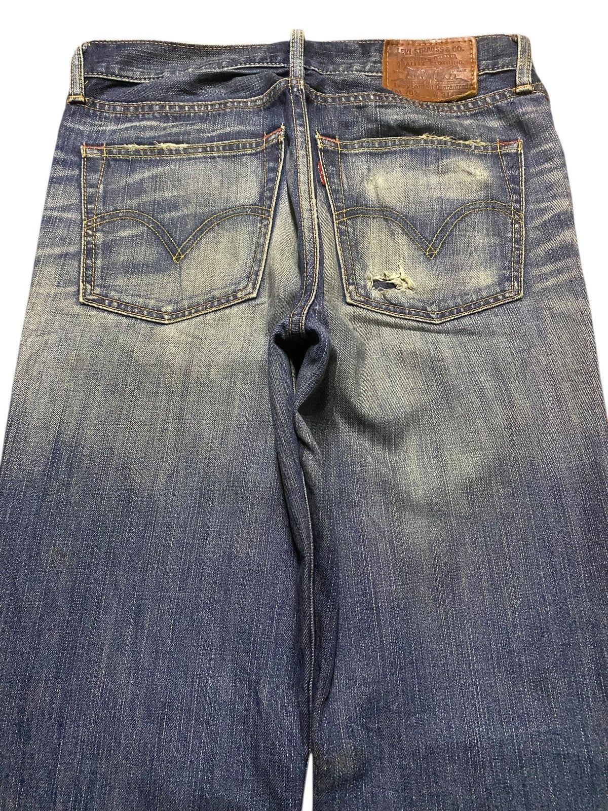 Levi's Vintage Levis 702 Mud Wash Distressed Loose Jeans Size US 31 - 4 Thumbnail