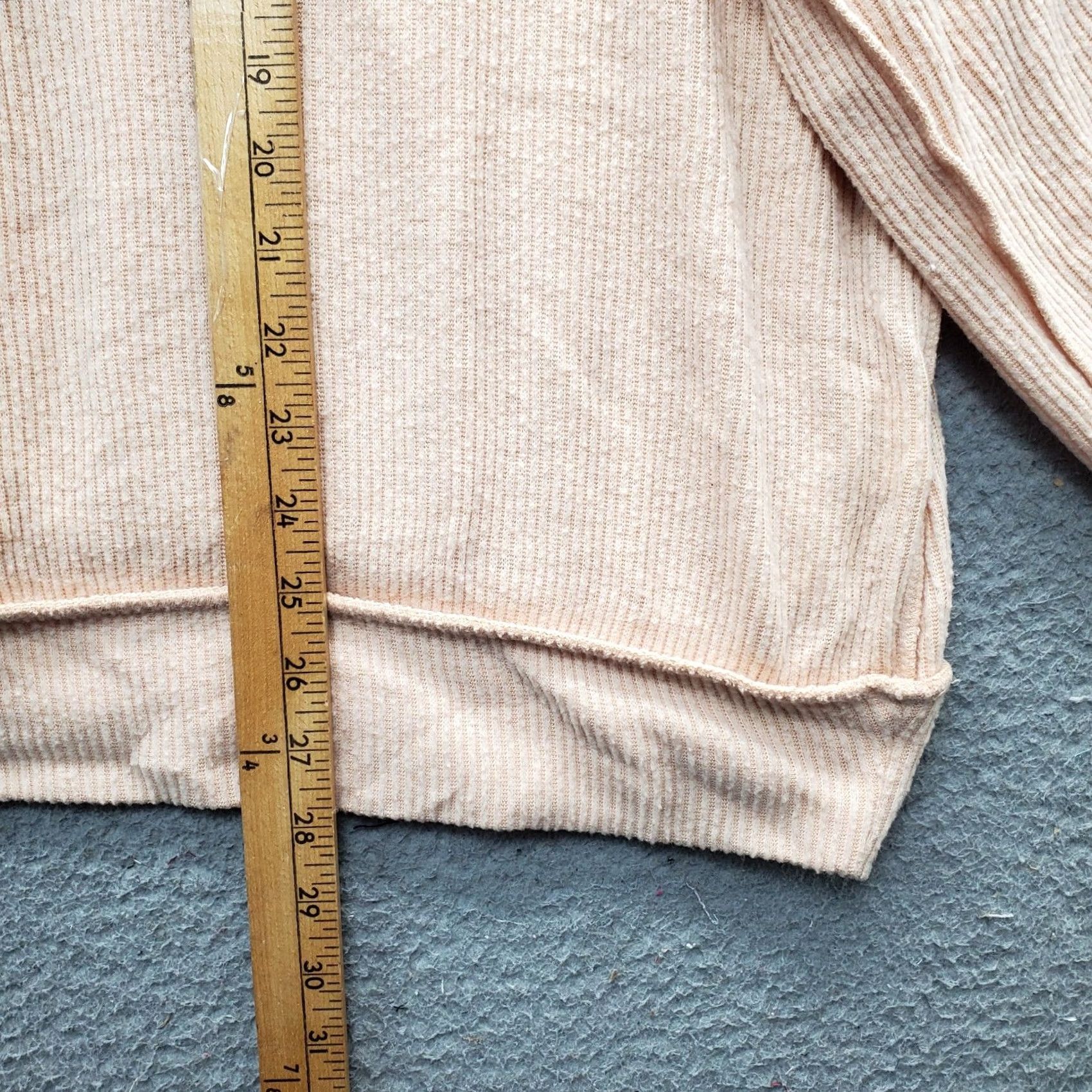 Vintage We The Free Sweatshirt Womens S Tan Ribbed Cuff & Hem Boat Neck Pullover Men’s? Size S / US 4 / IT 40 - 4 Thumbnail