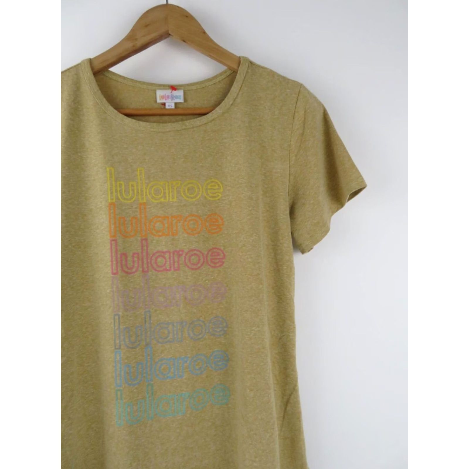 Vintage LuLaRoe Women's Shirt Tunic Tee Nightie XS Yellow Unicorn Spell Out Size XS / US 0-2 / IT 36-38 - 2 Thumbnail
