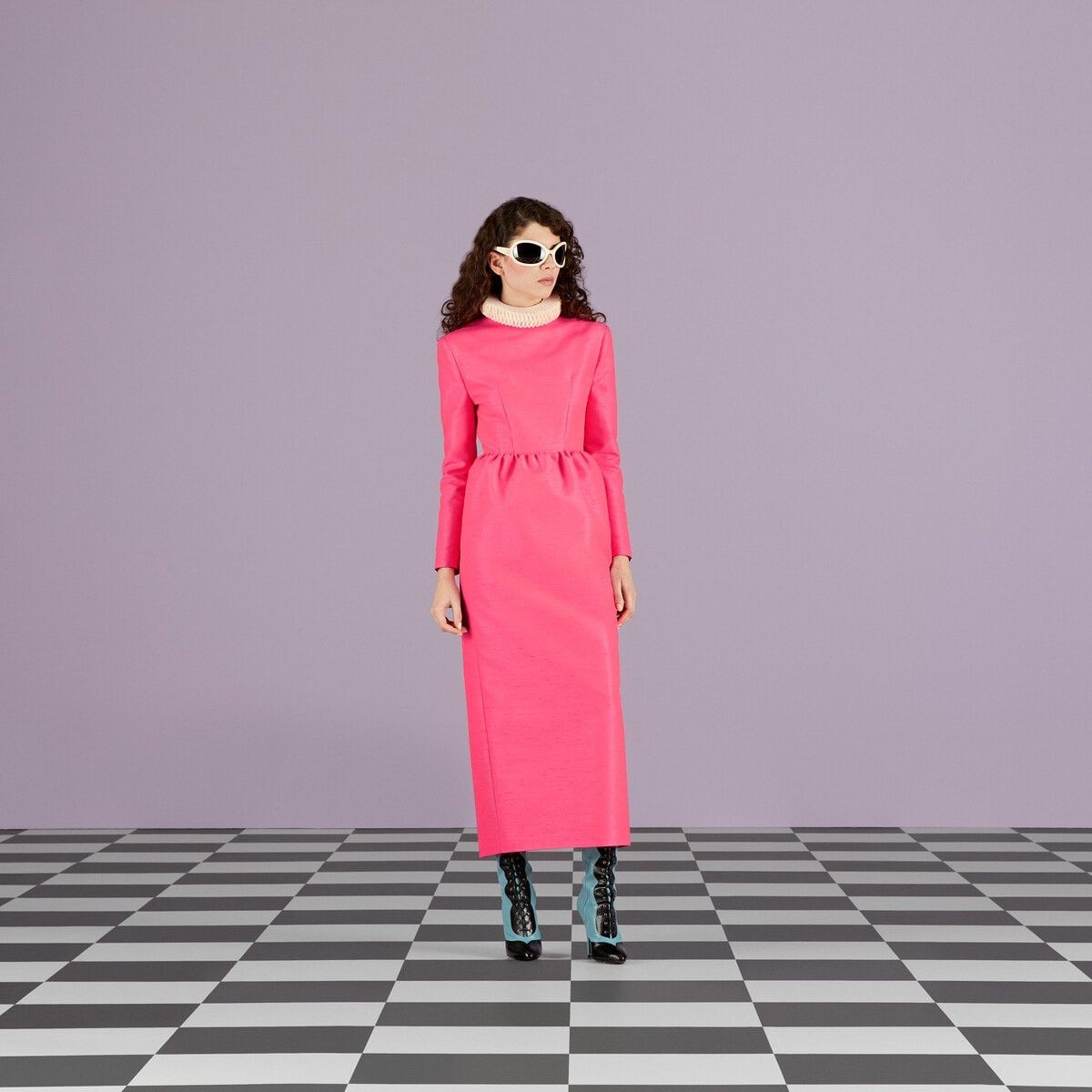 Gucci o1s1wg111025 Silk Blend Midi Dress With Collar in Pink Size S / US 4 / IT 40 - 6 Thumbnail