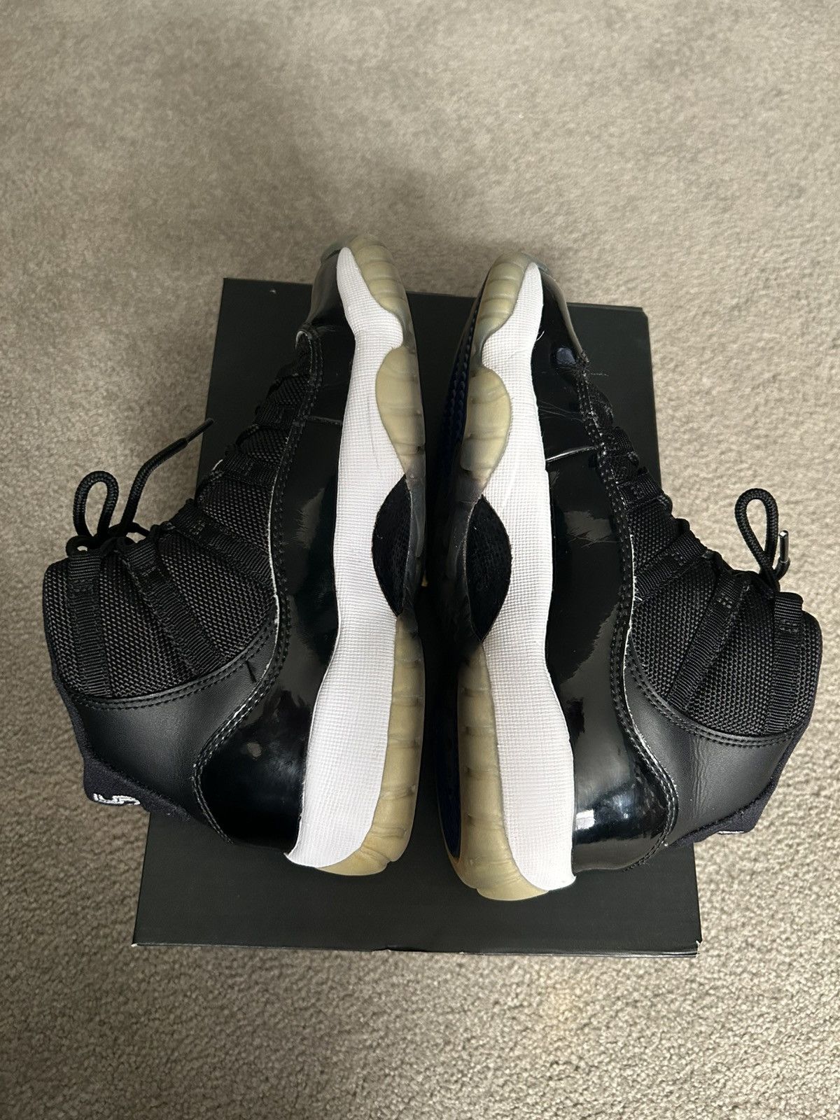 Jordan Brand × Nike Air Jordan 11 Retro Space Jam 3.5Y Size US 5 / IT 35 - 6 Thumbnail