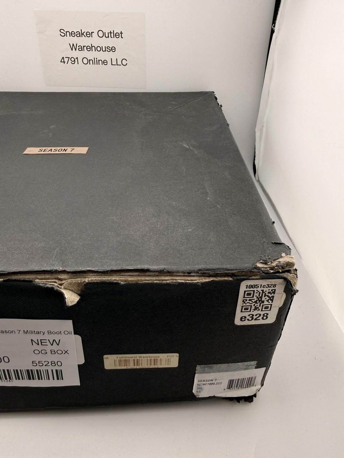 Yeezy Yeezy Season 7 Military Boot Oil 41 New OG Box Size US 8 / EU 41 - 10 Thumbnail