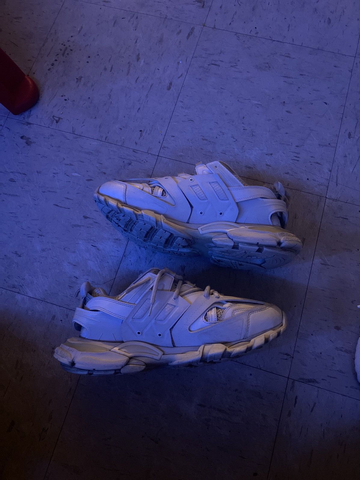 Balenciaga balenciaga tracks all white *no led* Size US 10 / EU 43 - 6 Thumbnail