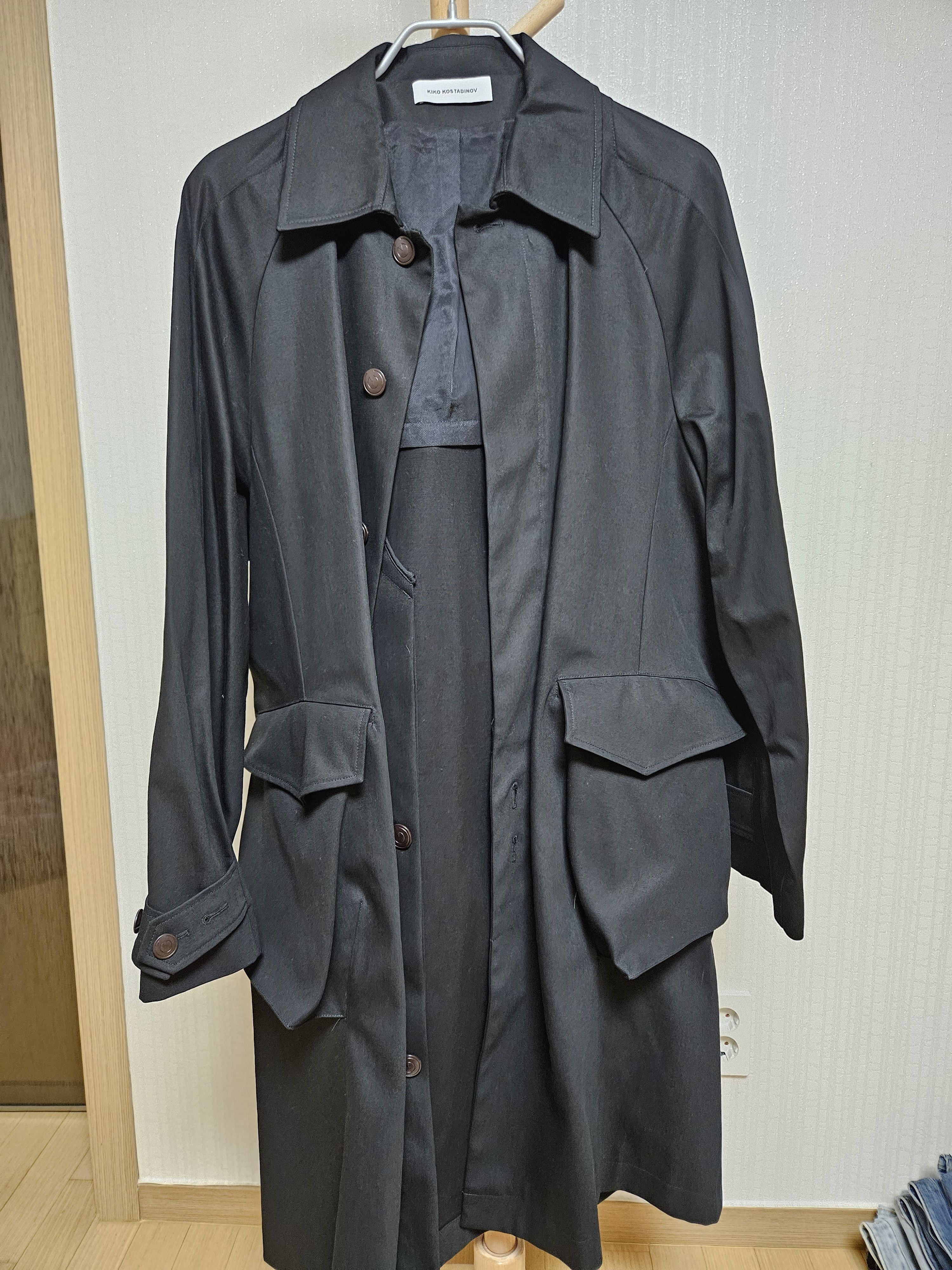 Image of Kiko Kostadinov Anakazel Trench Coat in Black, Men's (Size Small)