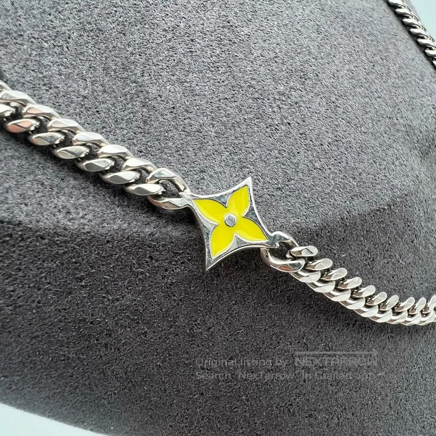 Louis Vuitton Louis Vuitton Flower Necklace Size ONE SIZE - 4 Thumbnail