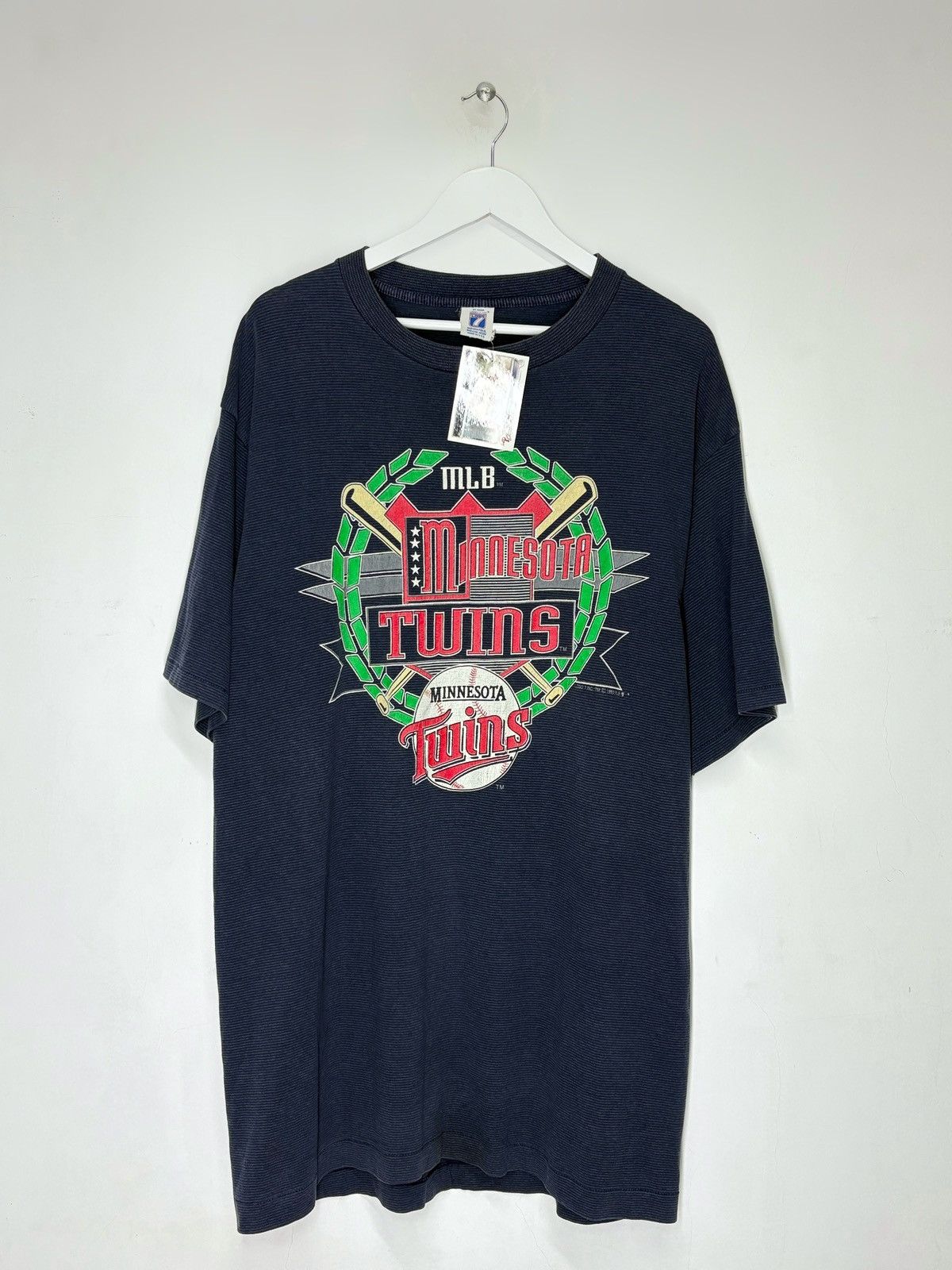 Logo 7 NWT 1993 Logo 7 MLB Minnesota Twins T-Shirt League Champions Size US XL / EU 56 / 4 - 1 Thumbnail