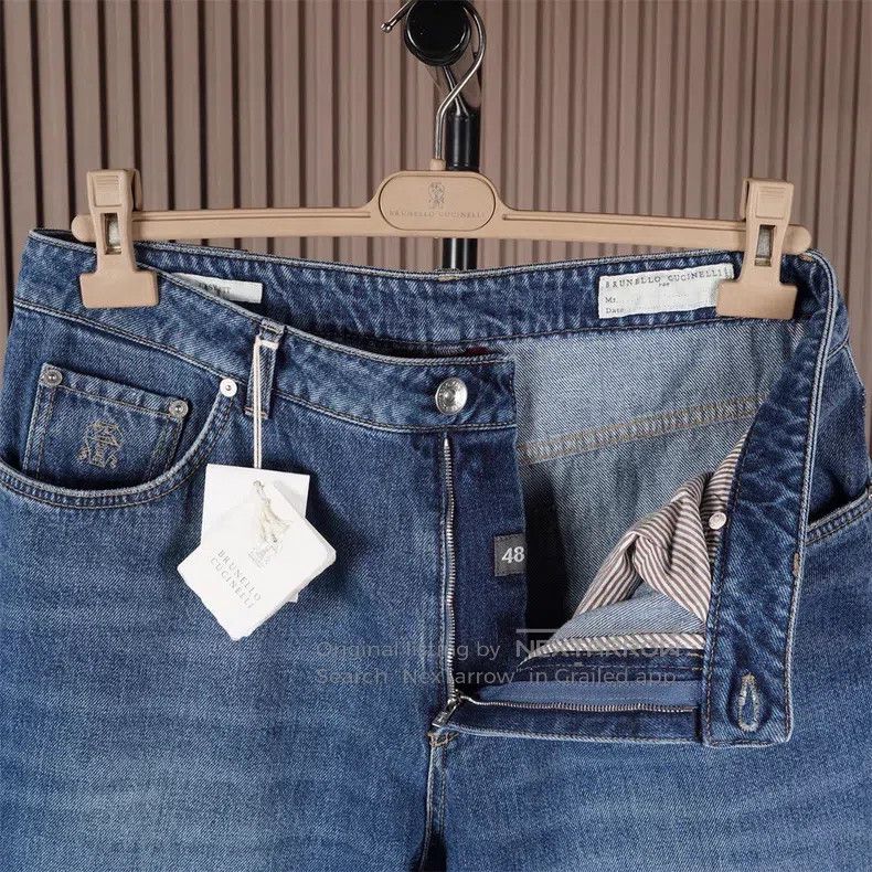 Brunello Cucinelli Brunello Cucinelli Men's naturally faded washed jeans Size US 32 / EU 48 - 4 Thumbnail