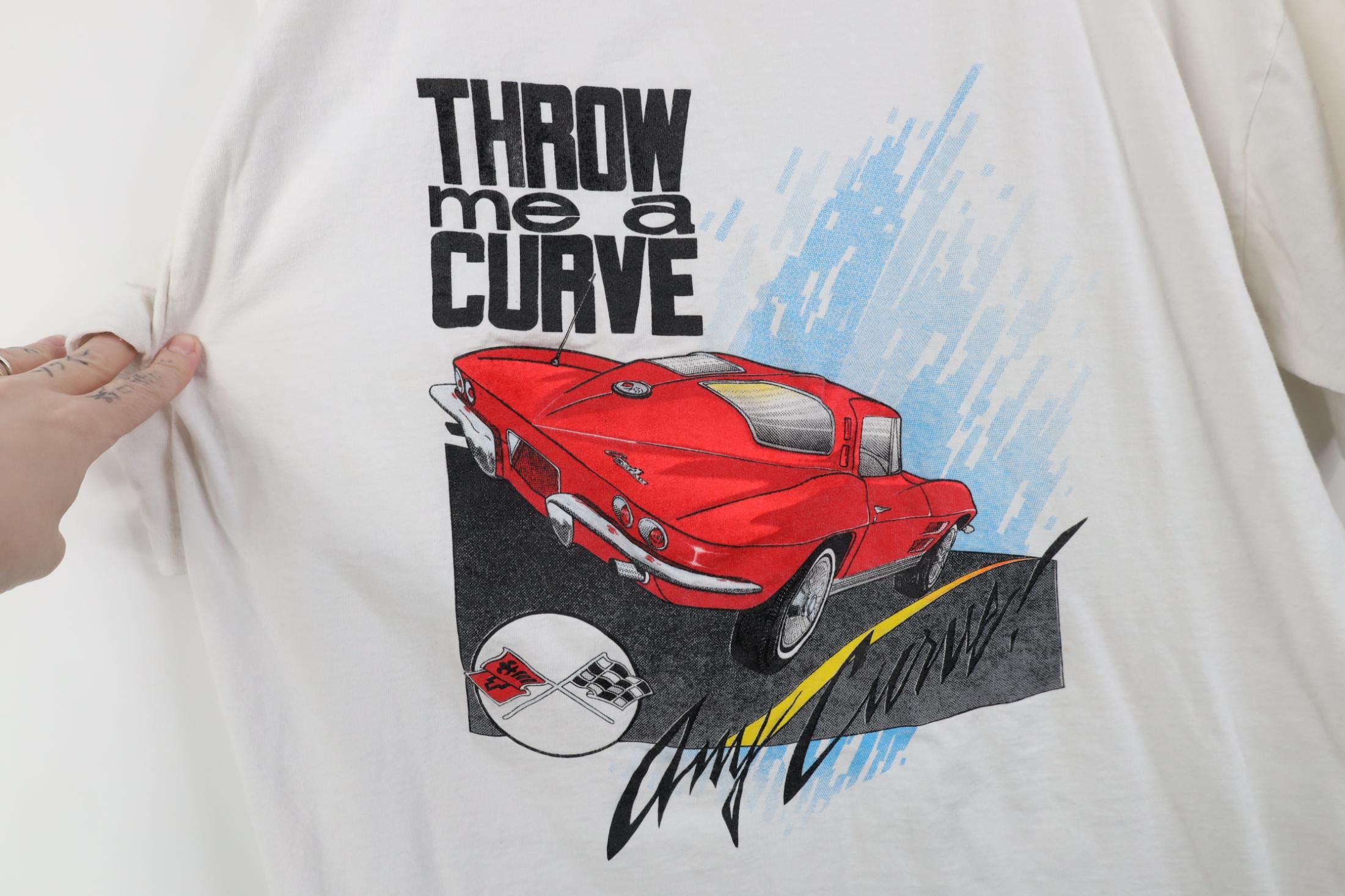 Vintage Vintage 90s Me A Curve Corvette Car Racing T-Shirt White USA Size US L / EU 52-54 / 3 - 4 Thumbnail