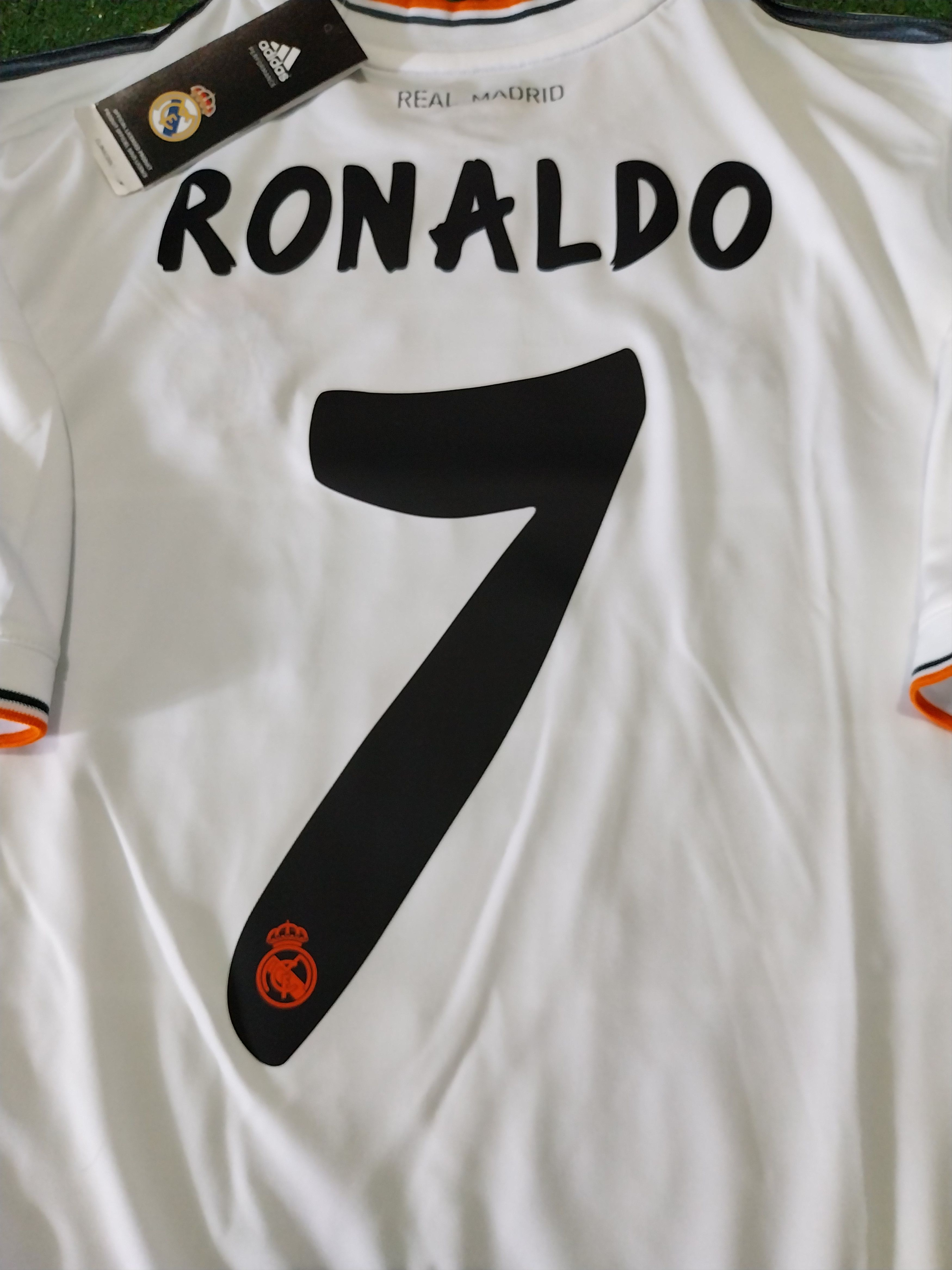 Adidas Real madrid home 2013/2014 cristiano ronaldo jersey football Size US S / EU 44-46 / 1 - 14 Thumbnail