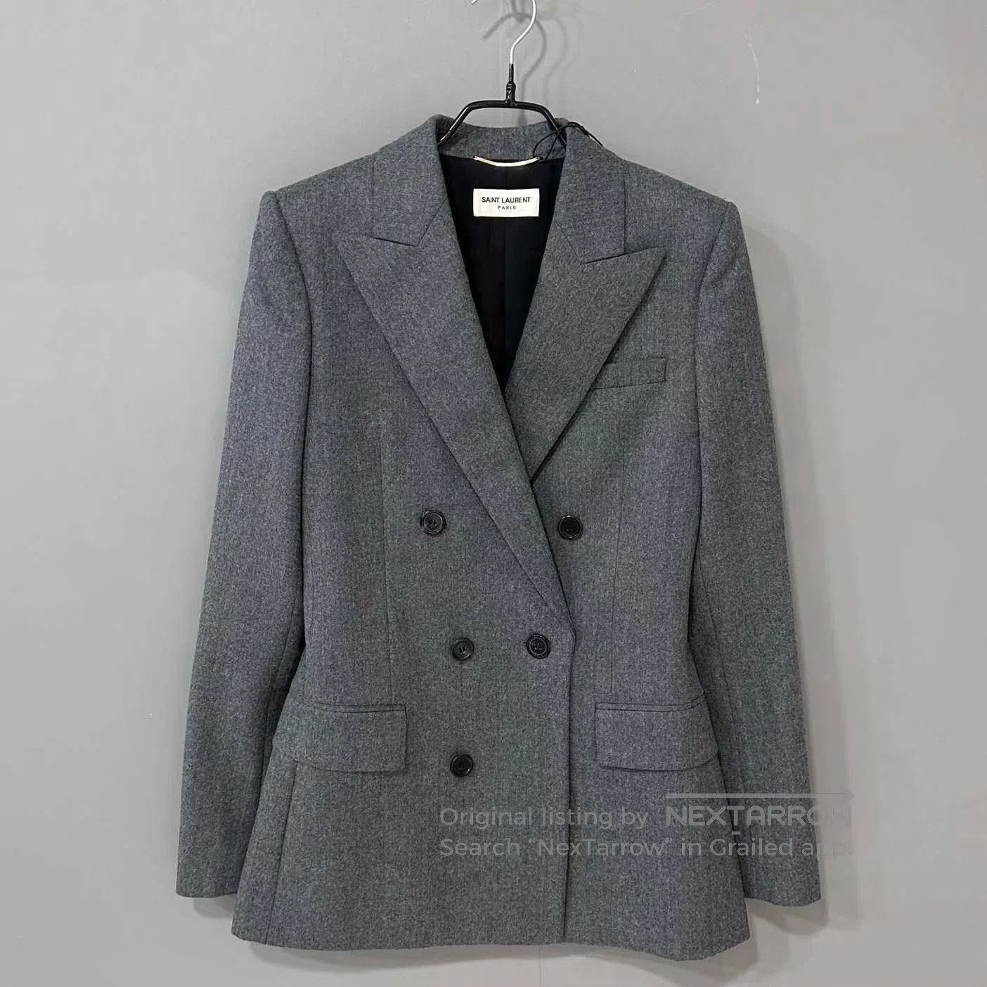 Saint Laurent Paris Saint Laurent Gray Double-Breasted Blazer. Size XS / US 0-2 / IT 36-38 - 1 Thumbnail