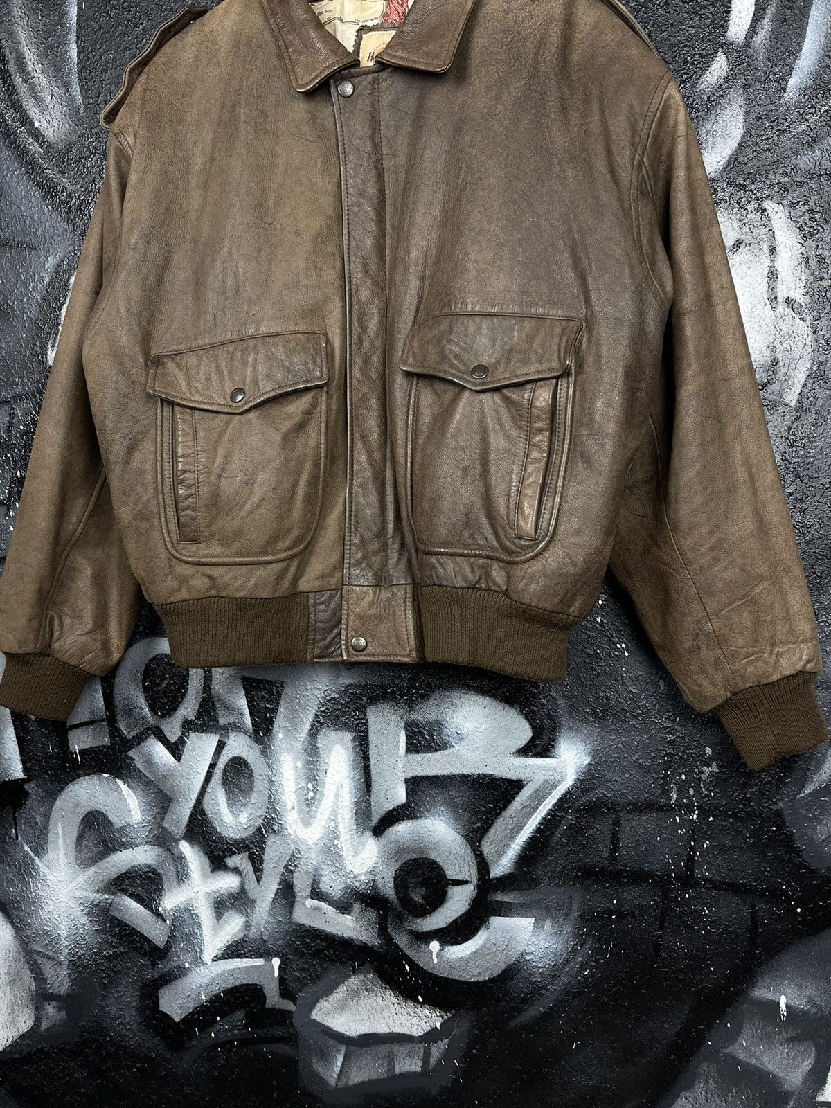 Hard Rock Cafe × Vintage Vintage Hard Rock Cafe Orlando Leather Jacket Men’s Size US M / EU 48-50 / 2 - 5 Thumbnail