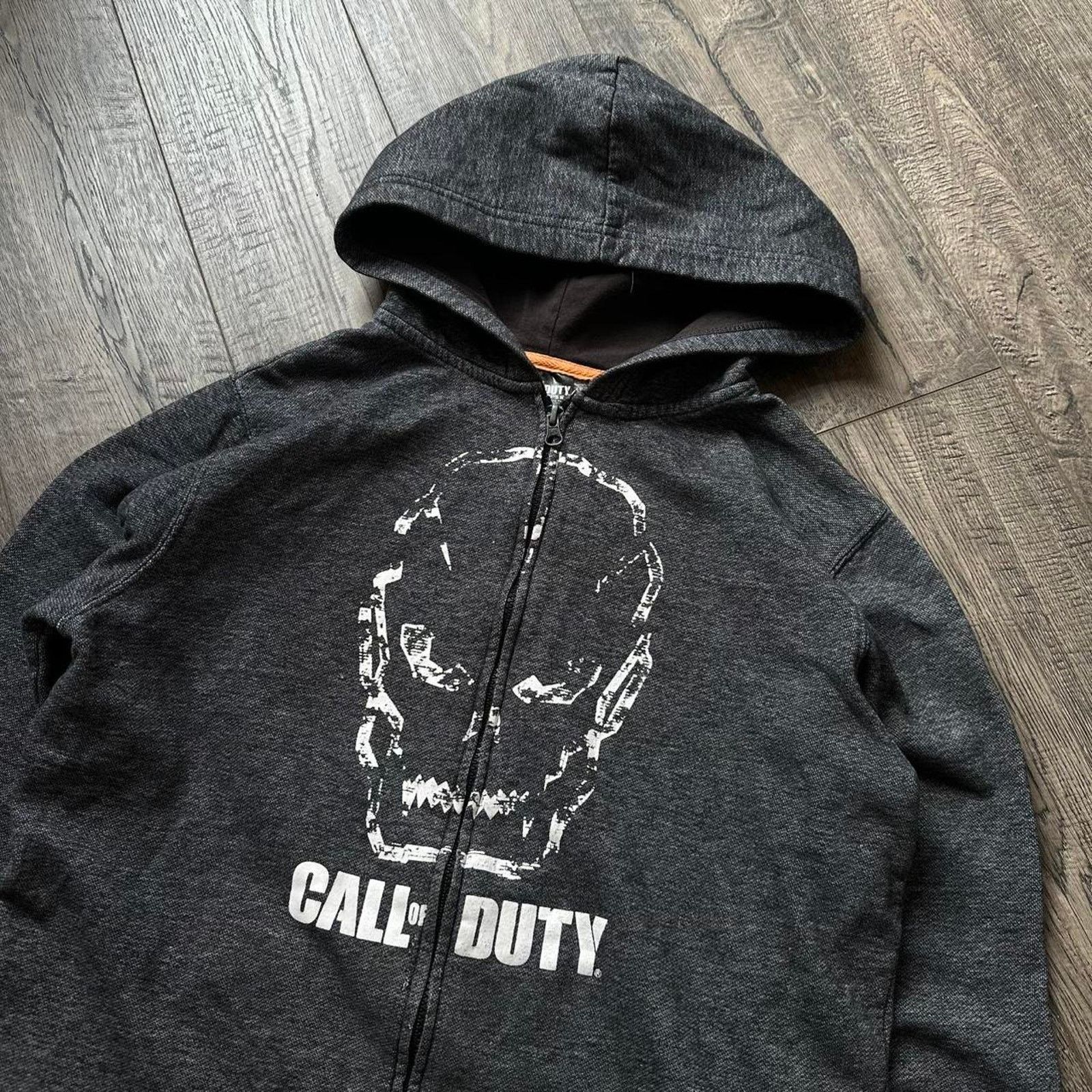 Vintage Vintage Y2K Call Of Duty Black Ops 3 Skull Hoodie Zip Up Size US S / EU 44-46 / 1 - 1 Thumbnail