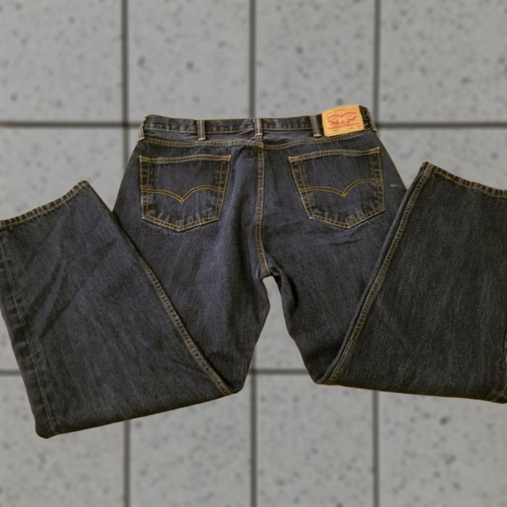 Levi's VINTAGE Levi's 505 Jeans 40x30 Regular Straight Denim Pants Mens Jeans Blue 90s Size US 40 / EU 56 - 1 Thumbnail
