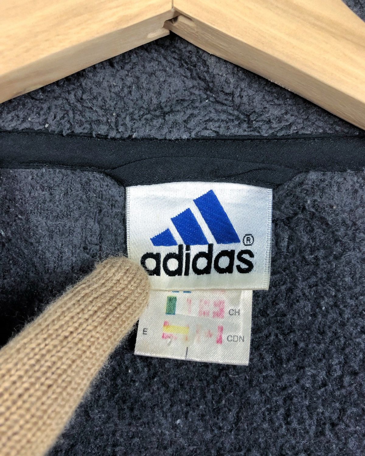 Adidas Rare Vintage Adidas Trefoil Big Logo Fleece Zipper Jacket Size US L / EU 52-54 / 3 - 9 Thumbnail