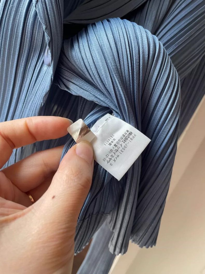 Issey Miyake Issey Miyake size:3 Blue pleated coat Size XS / US 0-2 / IT 36-38 - 4 Thumbnail