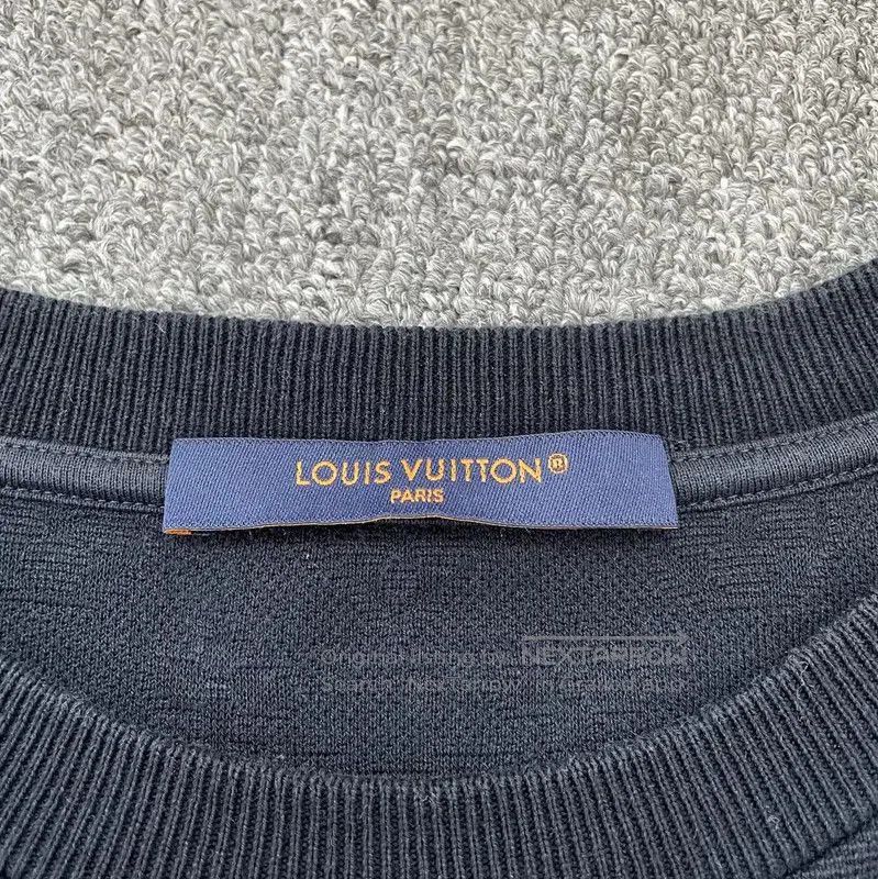 Louis Vuitton Louis Vuitton Summer Navy Cotton T-Shirt . Size US S / EU 44-46 / 1 - 4 Thumbnail