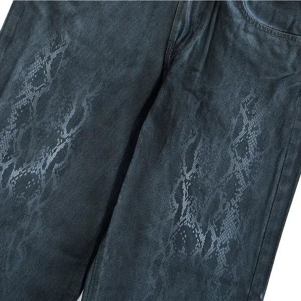 Vintage Men's punk snake print distressed heavy spray-dyed jeans Size US 32 / EU 48 - 6 Thumbnail