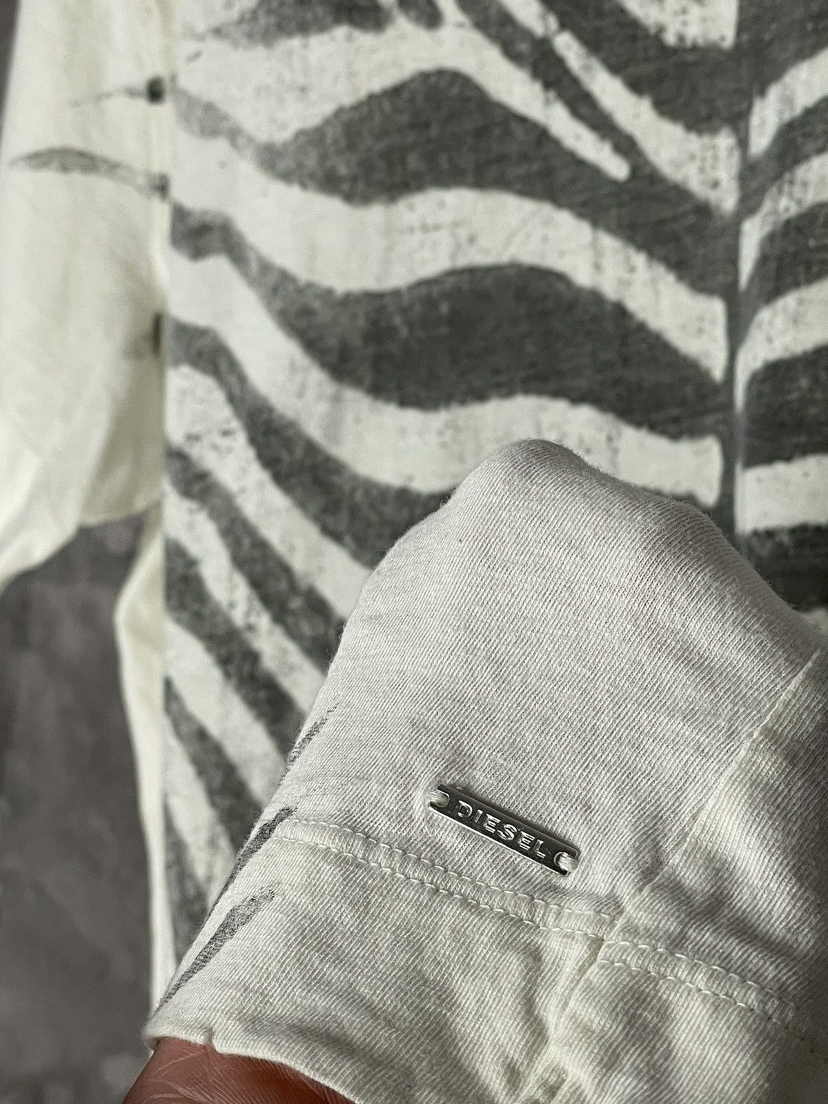 Diesel × Vintage DIESEL AVANT GARDE ZEBRA Y2K CRAZY OVERPRINT SPELL LOGO Tee🦓 Size US L / EU 52-54 / 3 - 9 Thumbnail